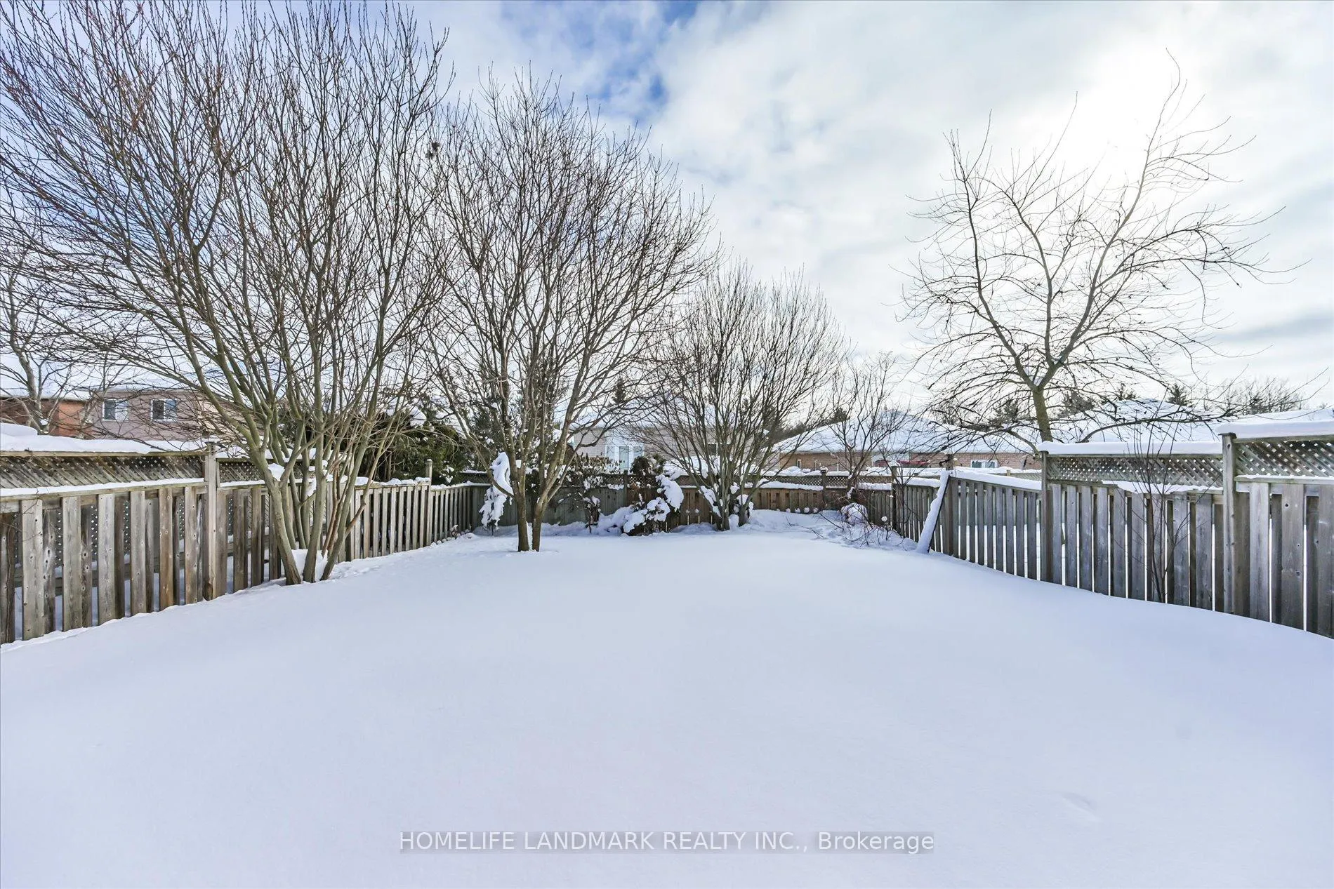 Photo 27 of 29 Drake Drive, Barrie, Painswick South — HOMEH