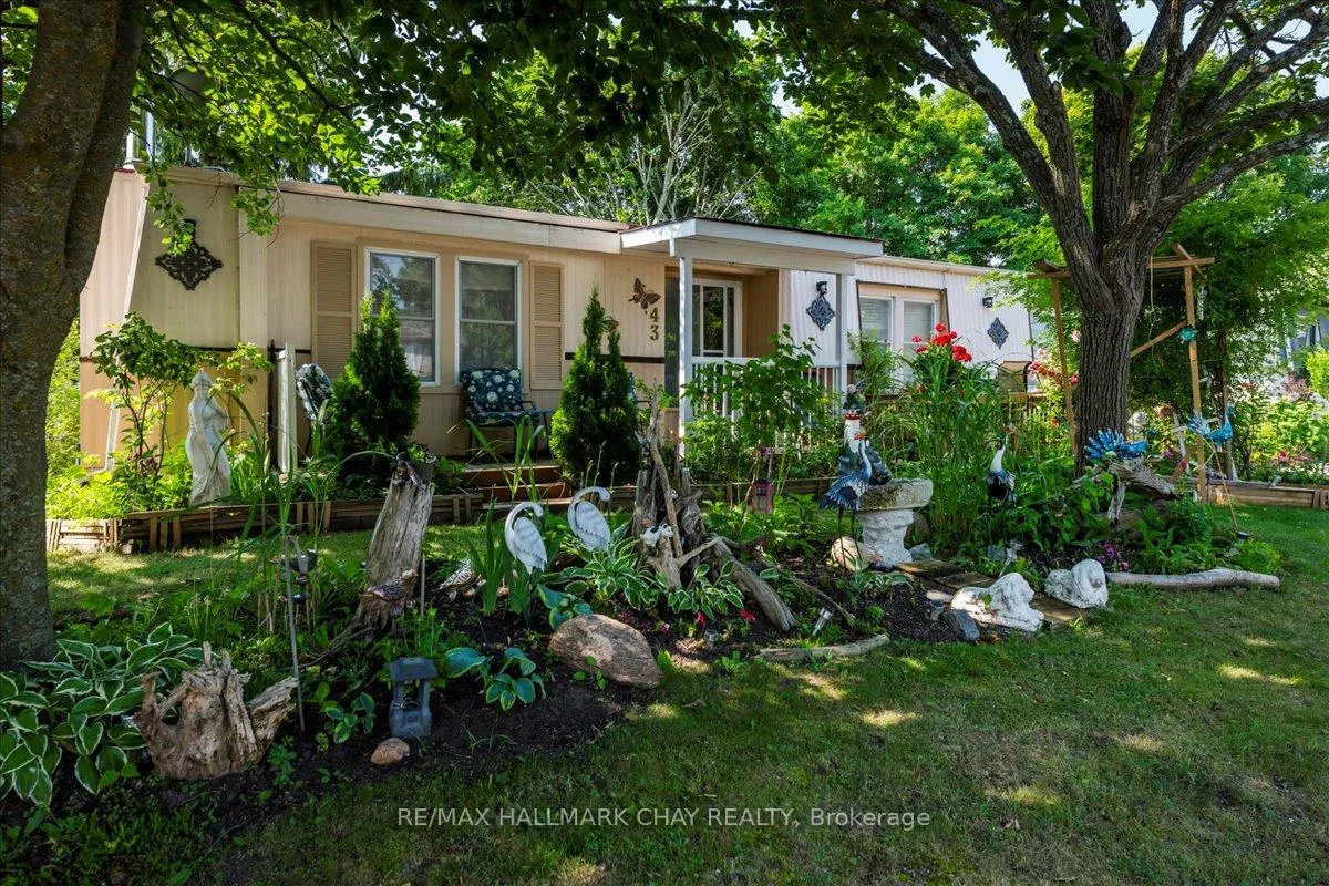 Photo 17 of 43 Linden Lane, Innisfil, Rural Innisfil — HOMEH
