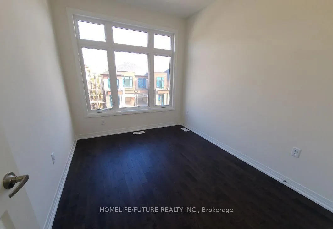 Photo 7 of Unit Bsmt, 12 Reign Lane, Markham, Cedarwood — HOMEH