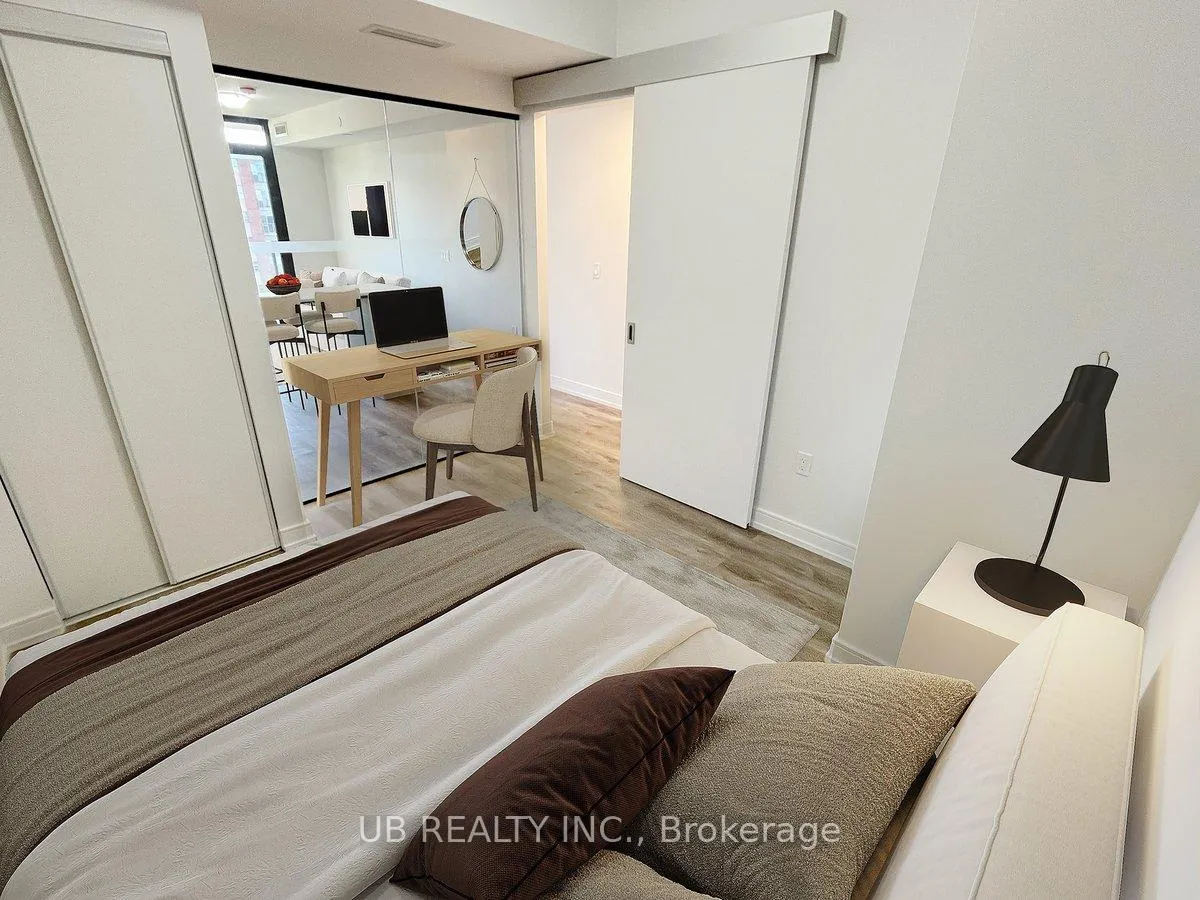 Photo 3 of Unit 1002, 1 Jarvis Street, Hamilton, Beasley — HOMEH