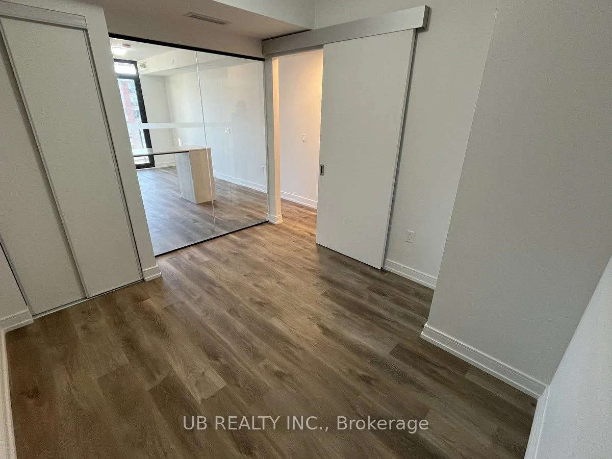 Photo 4 of Unit 1002, 1 Jarvis Street, Hamilton, Beasley — HOMEH