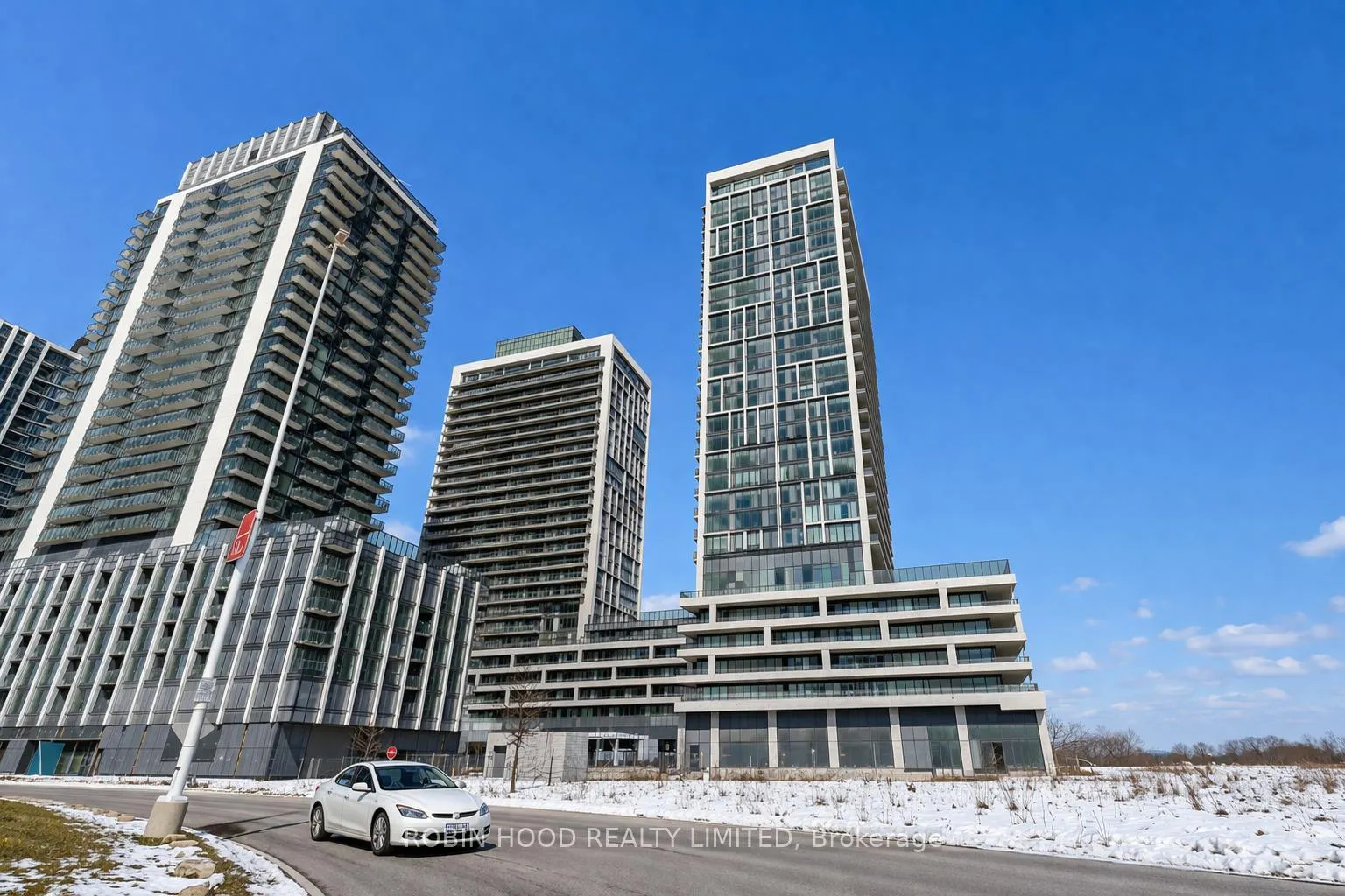 Front of Unit 814, 8960 Jane Street