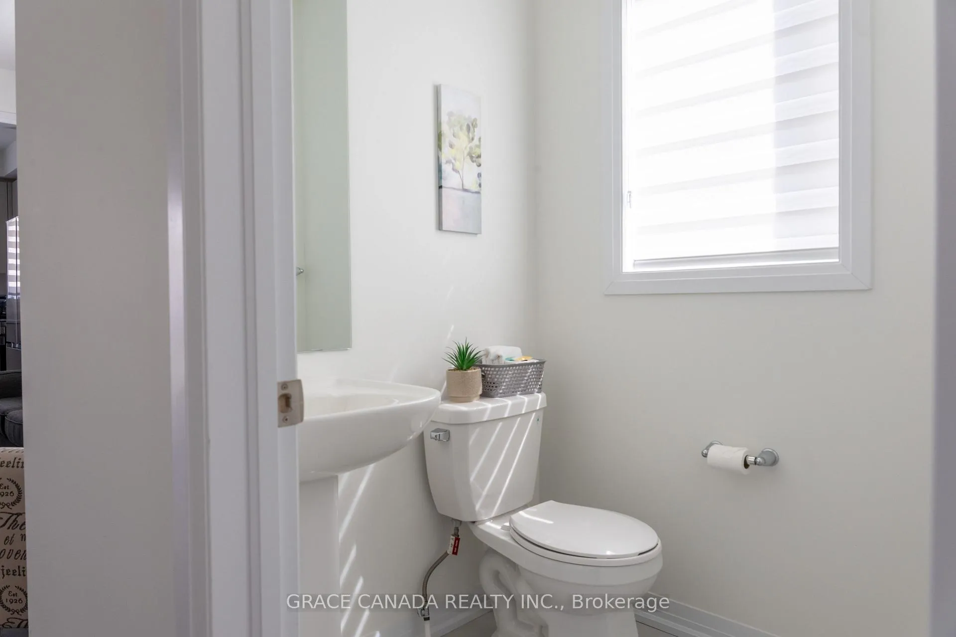 Photo 9 of 16 Brighton Lane, Thorold, Rolling Meadows — HOMEH