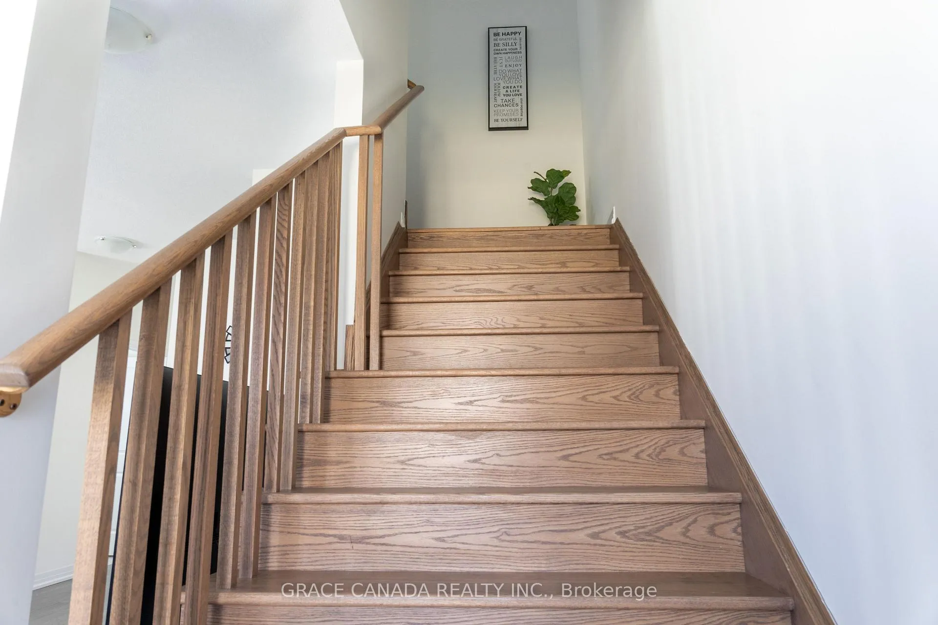 Photo 21 of 16 Brighton Lane, Thorold, Rolling Meadows — HOMEH
