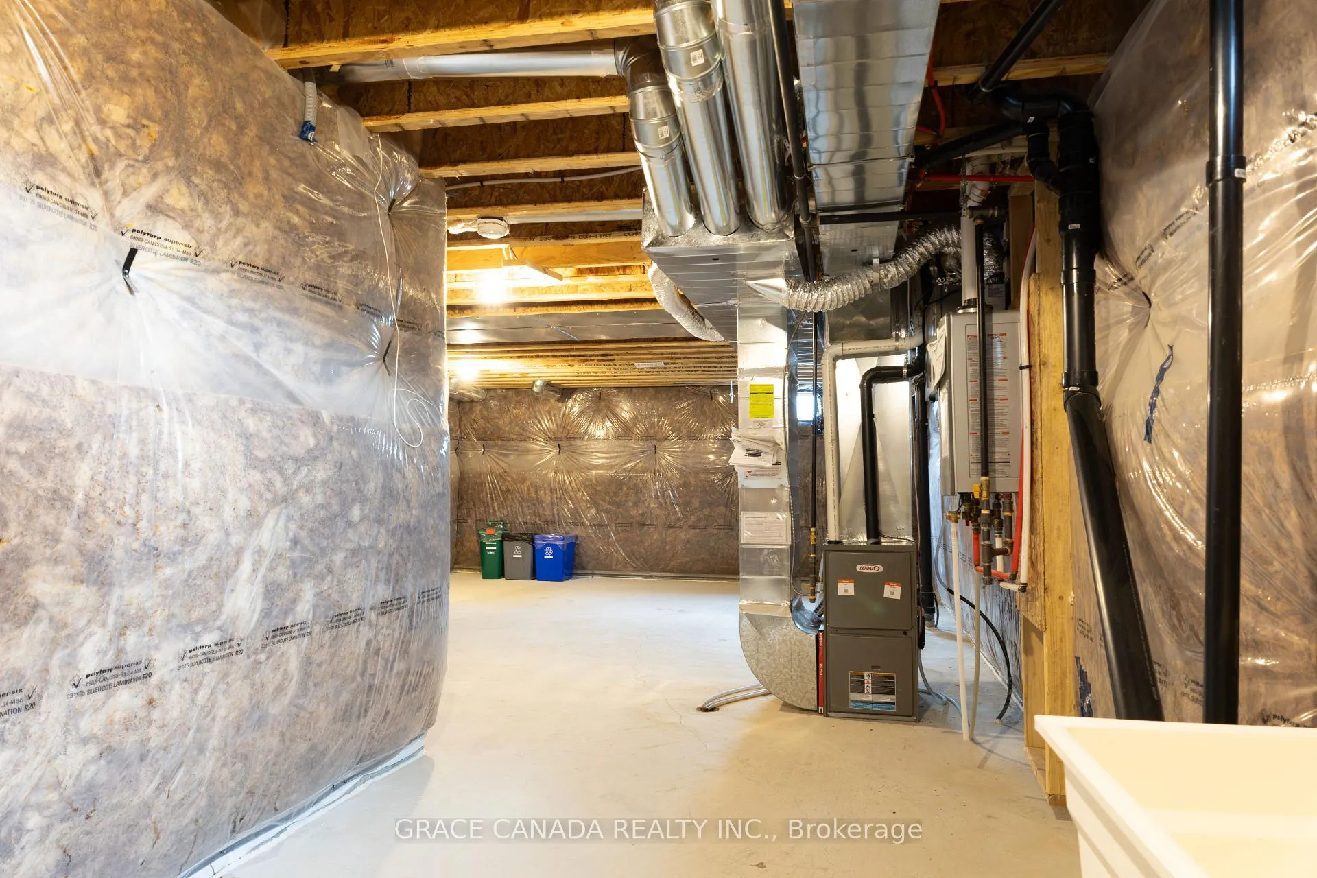 Photo 32 of 16 Brighton Lane, Thorold, Rolling Meadows — HOMEH