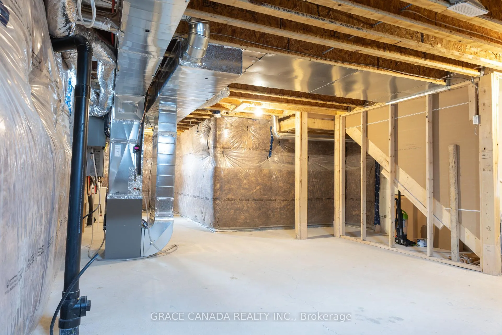Photo 33 of 16 Brighton Lane, Thorold, Rolling Meadows — HOMEH