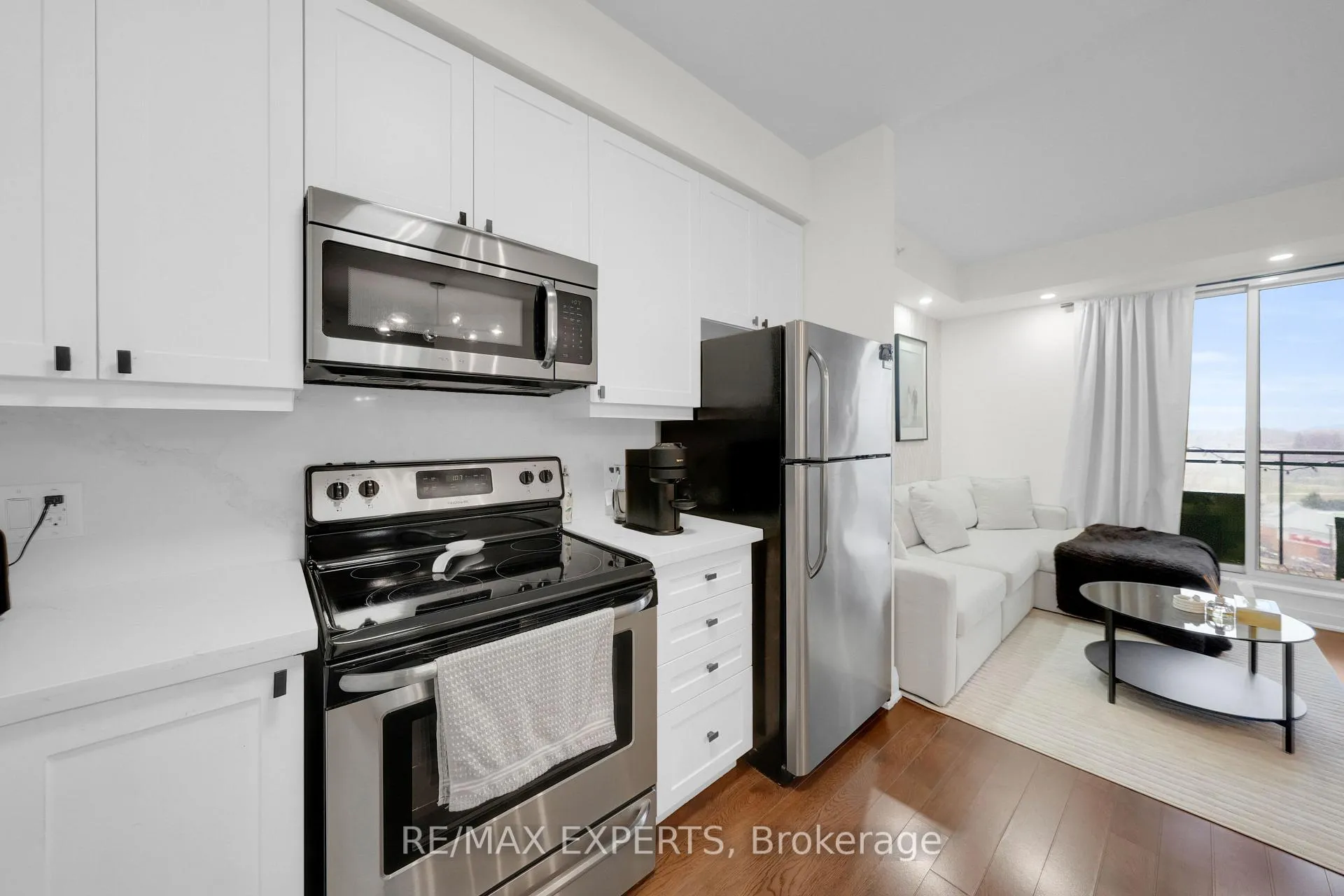 Photo 6 of Unit 606, 24 Woodstream Boulevard, Vaughan, Vaughan Grove — HOMEH