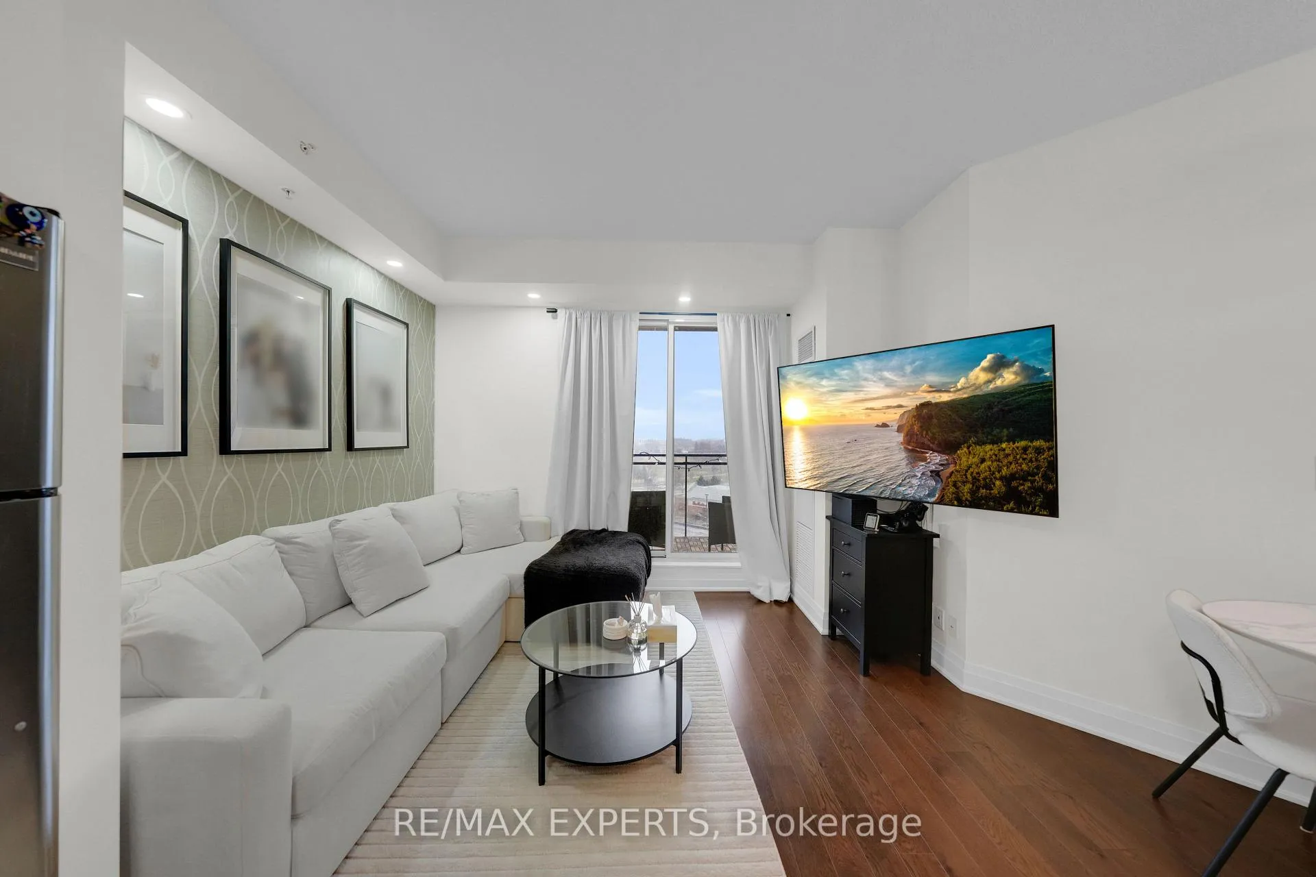 Photo 7 of Unit 606, 24 Woodstream Boulevard, Vaughan, Vaughan Grove — HOMEH