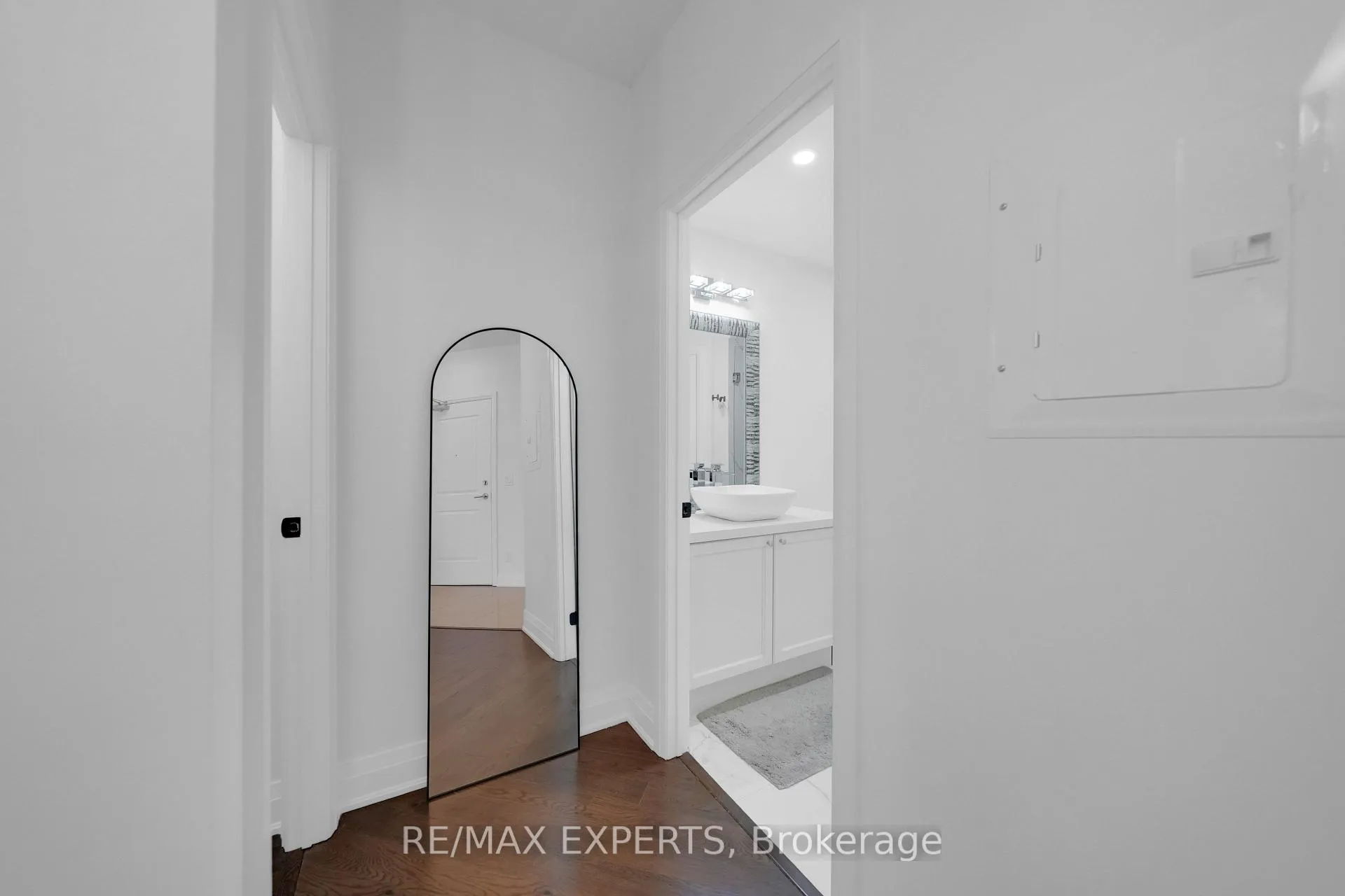 Photo 18 of Unit 606, 24 Woodstream Boulevard, Vaughan, Vaughan Grove — HOMEH