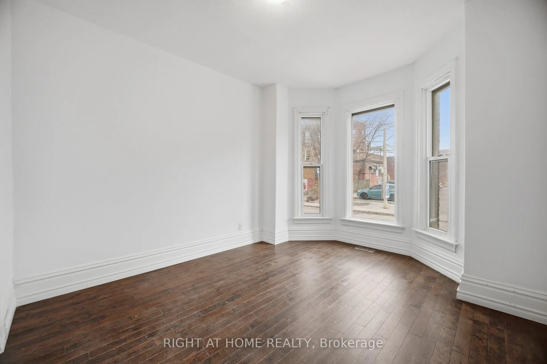 Photo 8 of 14 William Street, Hamilton, Landsdale — HOMEH
