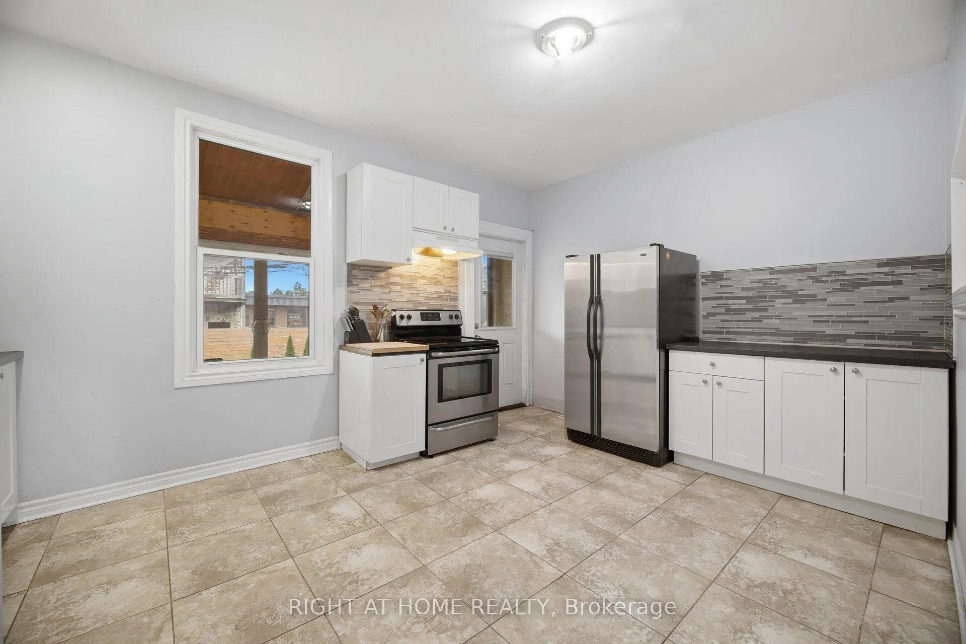 Photo 15 of 14 William Street, Hamilton, Landsdale — HOMEH