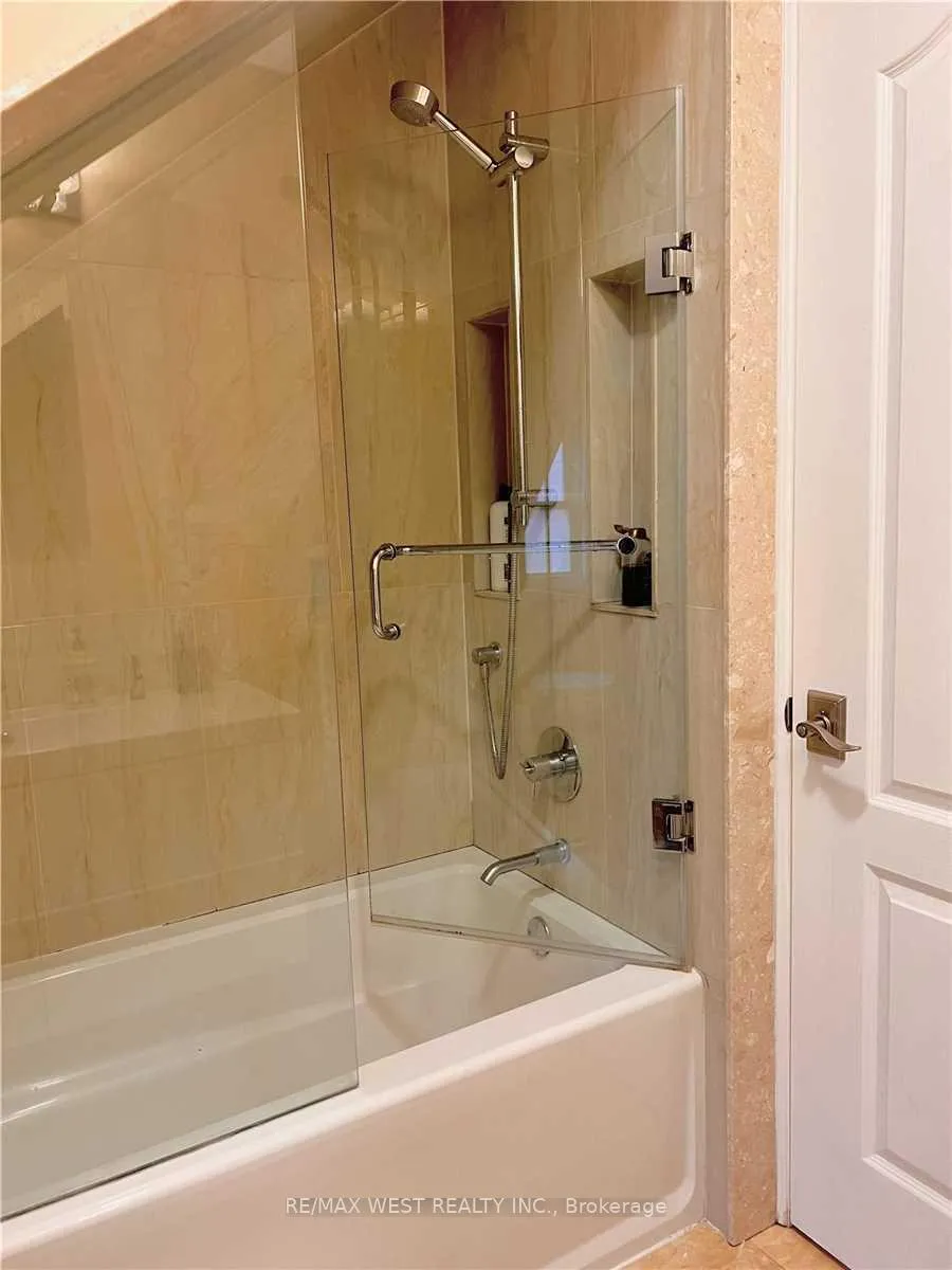 Photo 24 of Unit 3, 900 Avenue Road, Toronto, Yonge-Eglinton — HOMEH