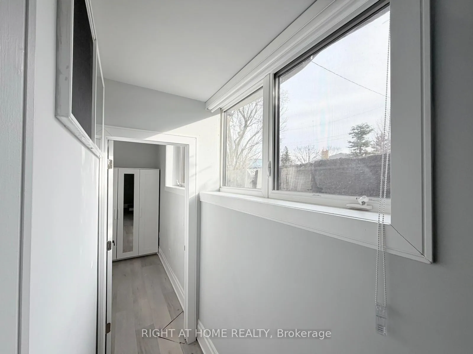 Photo 18 of Unit Lower, 25 Duffield Road E, Etobicoke, Willowridge-Martingrove-Richview — HOMEH