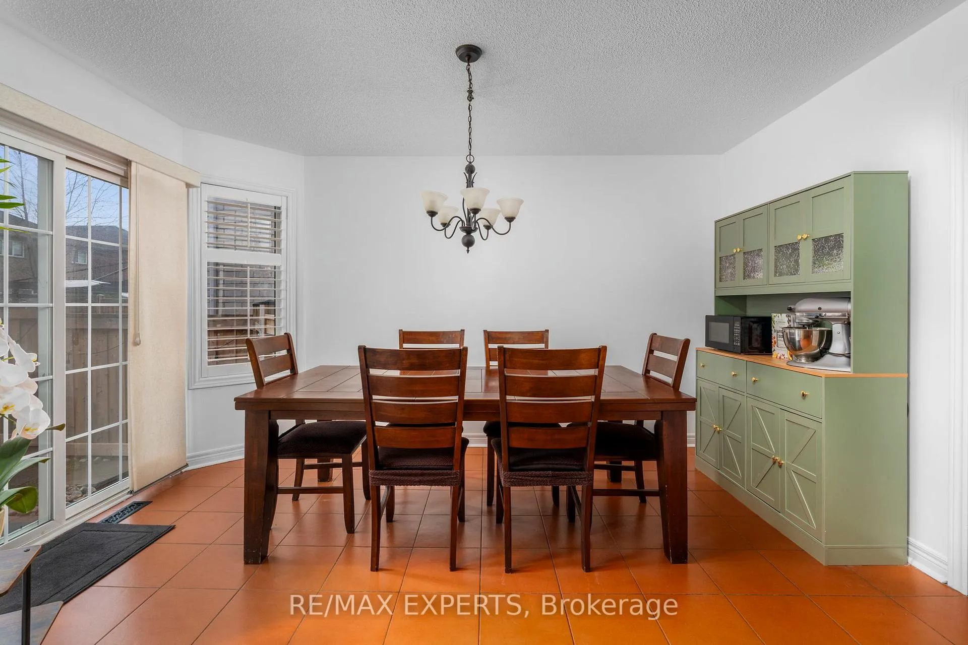 Photo 13 of 38 Sarno Street, Vaughan, Sonoma Heights — HOMEH