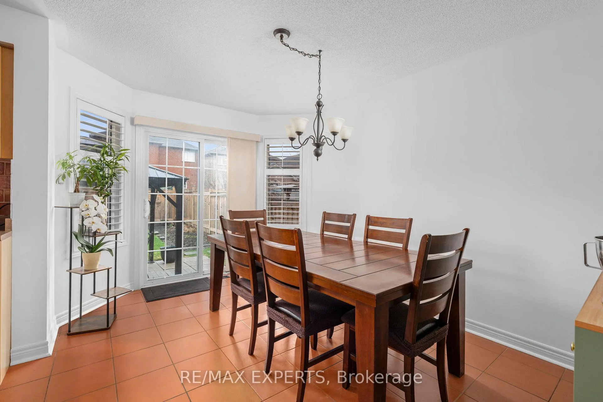 Photo 14 of 38 Sarno Street, Vaughan, Sonoma Heights — HOMEH