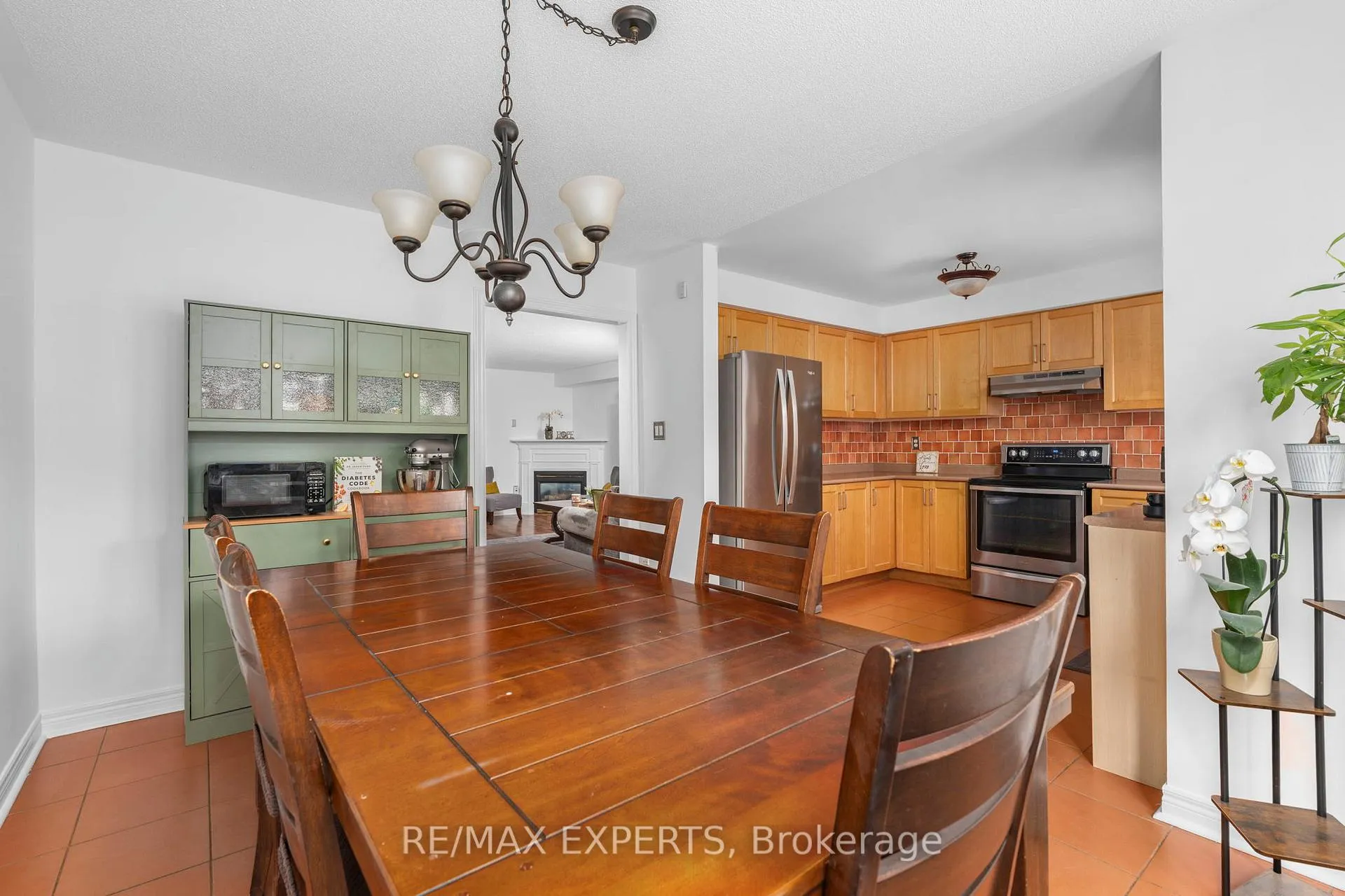Photo 15 of 38 Sarno Street, Vaughan, Sonoma Heights — HOMEH