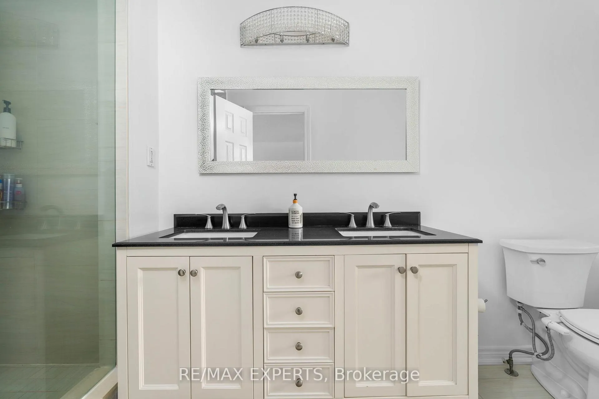 Photo 25 of 38 Sarno Street, Vaughan, Sonoma Heights — HOMEH