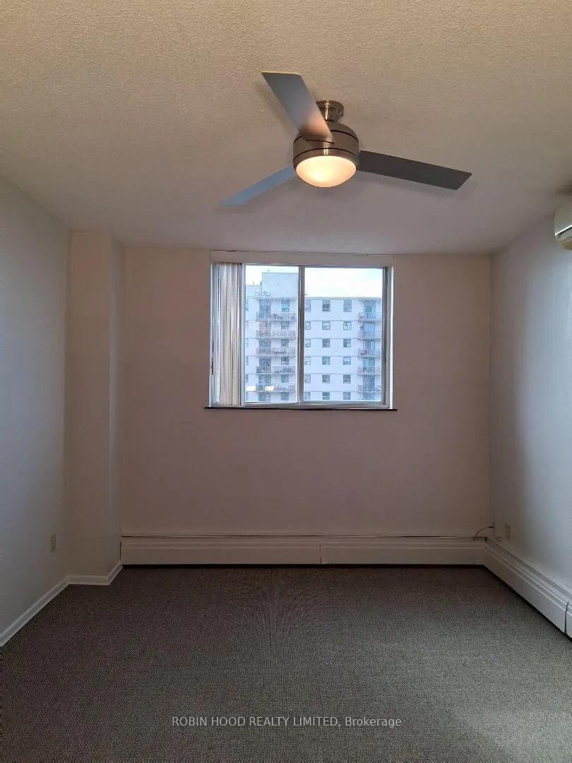 Photo 9 of Unit 605, 975 Warwick Court, Burlington, LaSalle — HOMEH