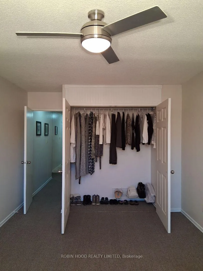 Photo 12 of Unit 605, 975 Warwick Court, Burlington, LaSalle — HOMEH