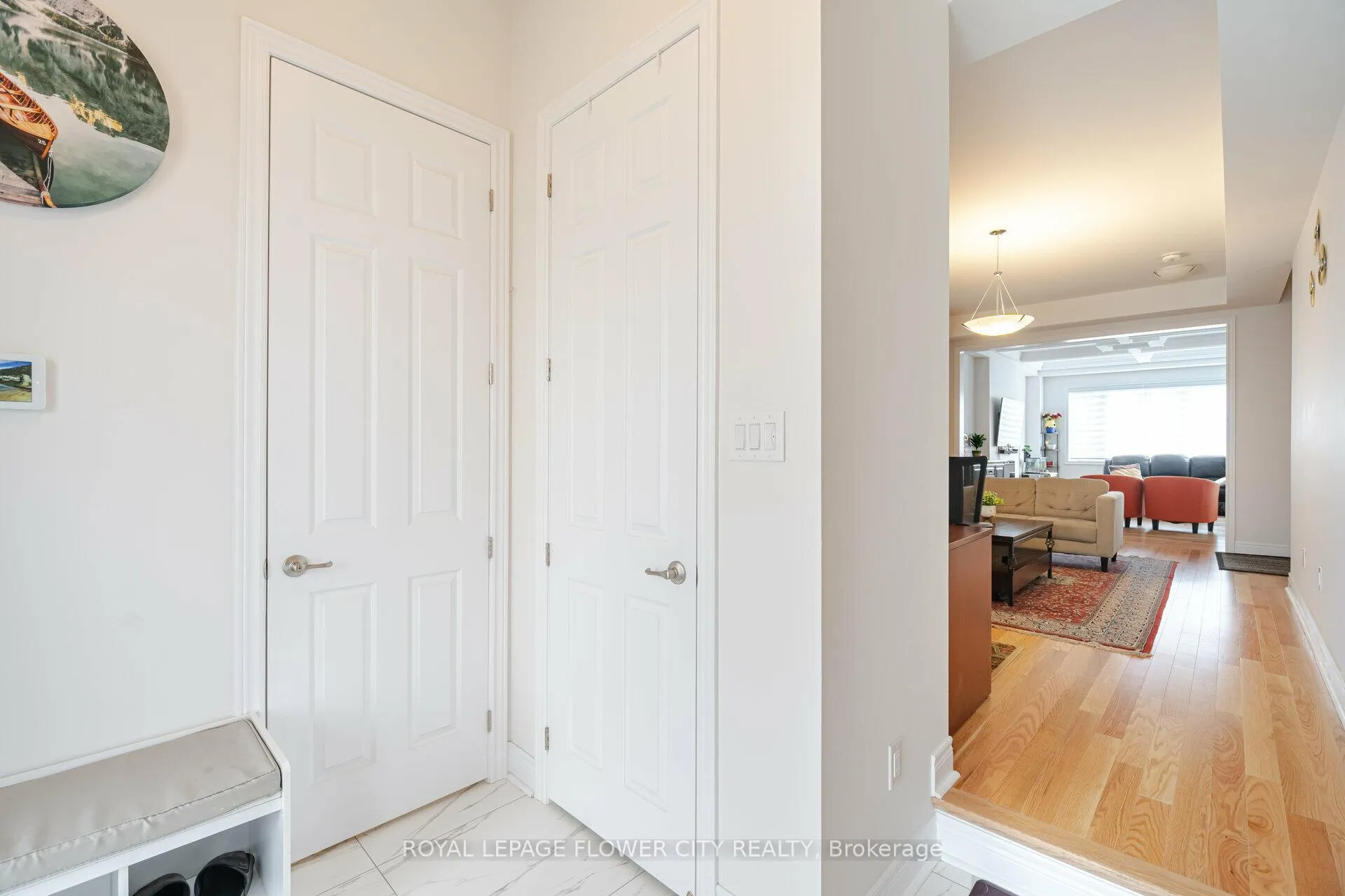Photo 6 of 36 Icon Street S, Brampton, Sandringham-Wellington North — HOMEH