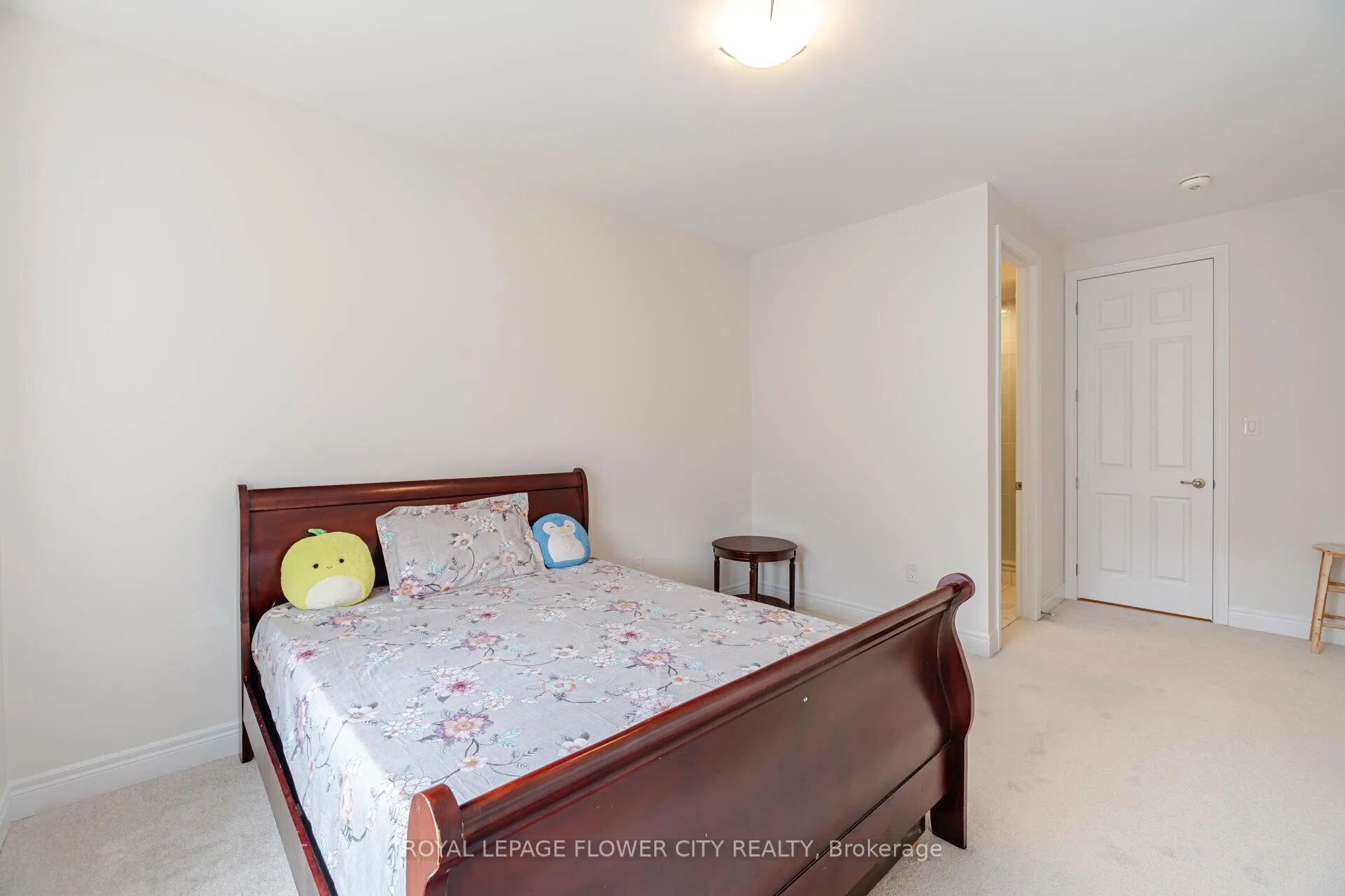 Photo 27 of 36 Icon Street S, Brampton, Sandringham-Wellington North — HOMEH