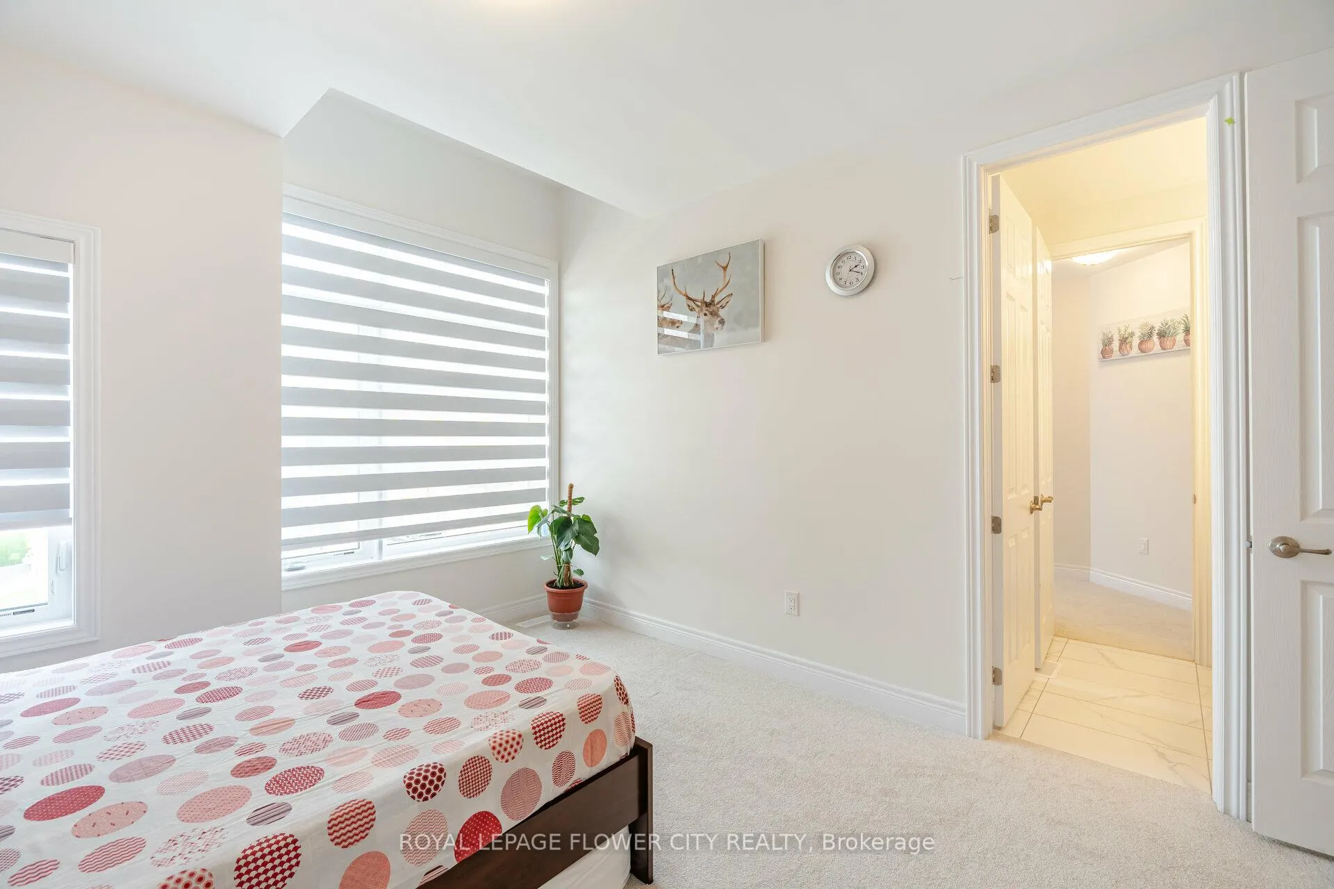 Photo 30 of 36 Icon Street S, Brampton, Sandringham-Wellington North — HOMEH
