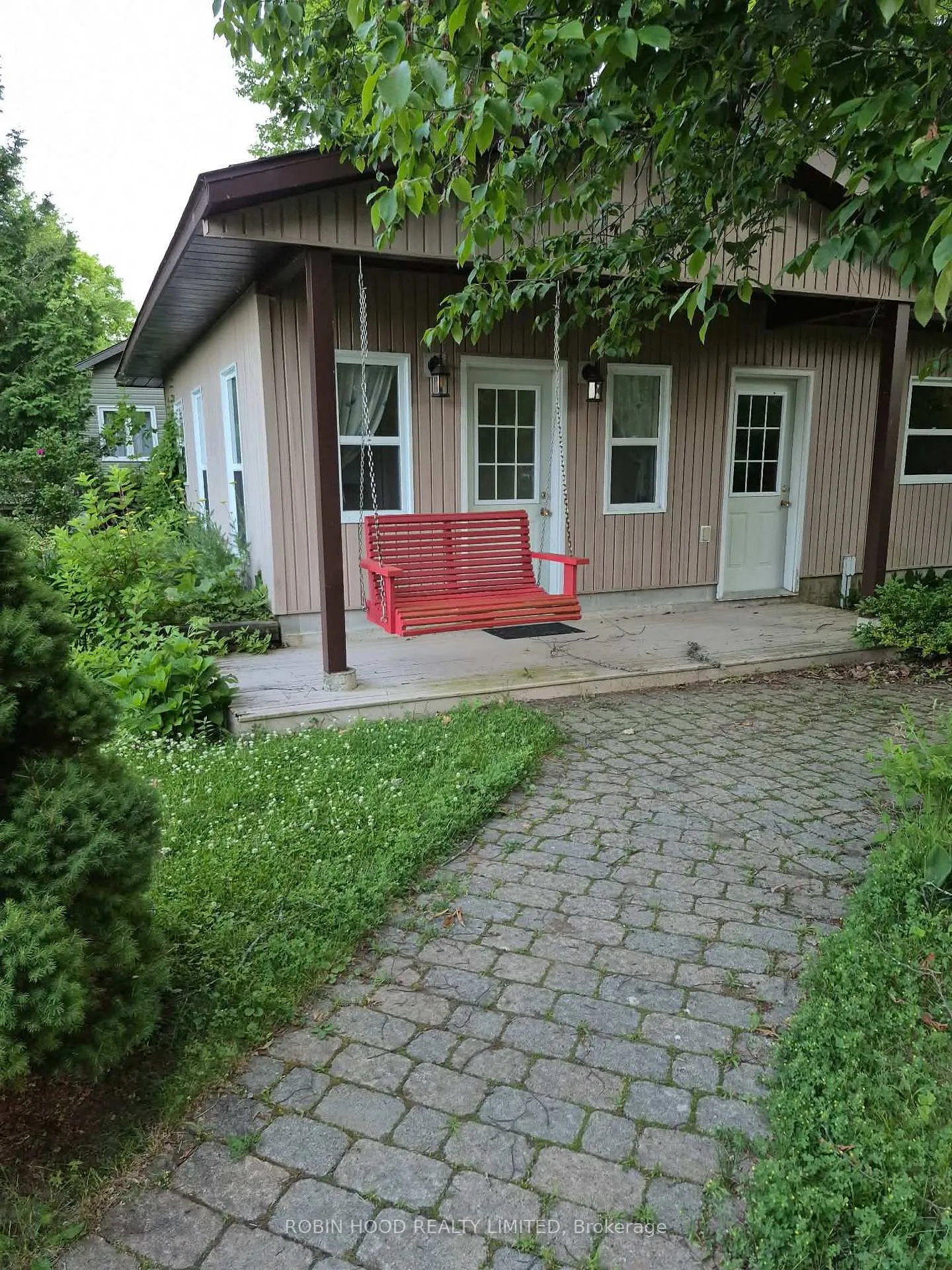 Photo 7 of 211 Mcbride Point Drive, Rideau Lakes, Rideau Lakes (North Crosby) Twp — HOMEH