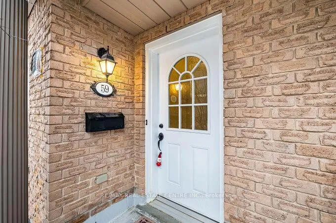 Photo 2 of Unit 59, 941 Gordon Street, Guelph, Kortright West — HOMEH