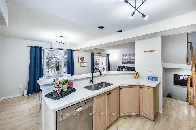 Photo 14 of Unit 59, 941 Gordon Street, Guelph, Kortright West — HOMEH