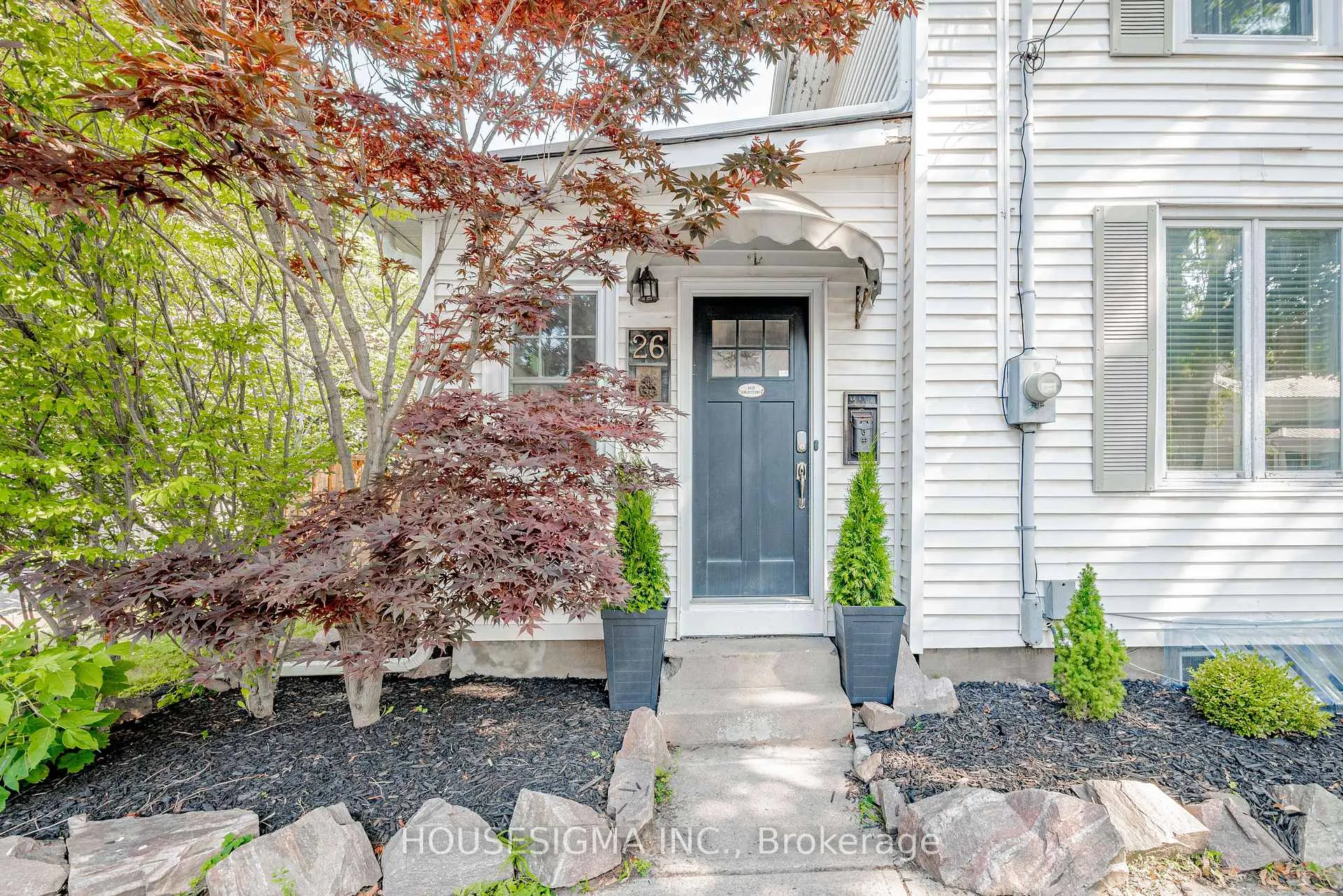 Photo 4 of 26 Park Street, Clarington, Orono — HOMEH