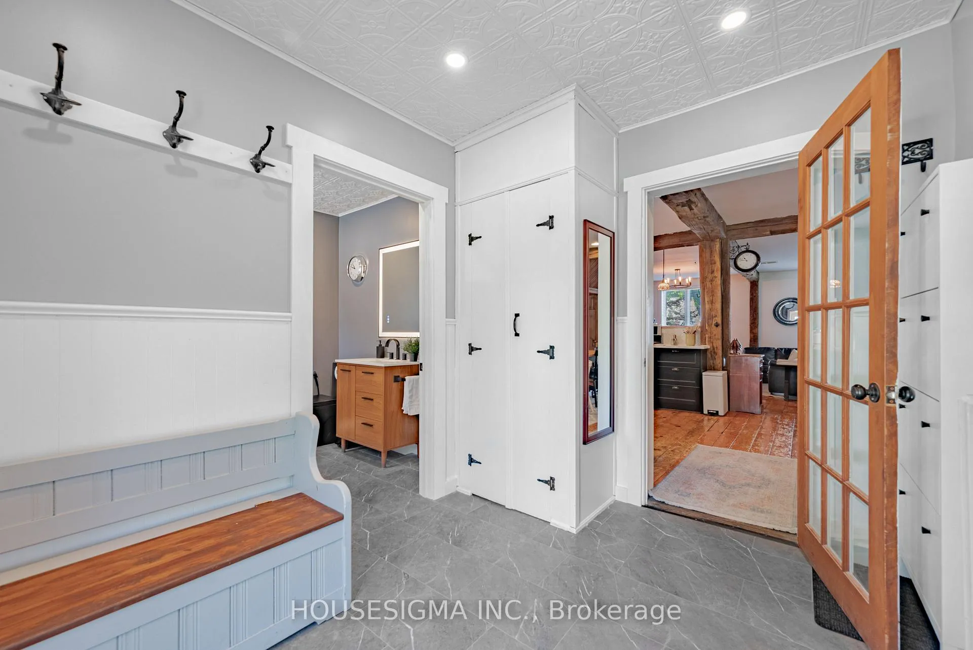 Photo 20 of 26 Park Street, Clarington, Orono — HOMEH