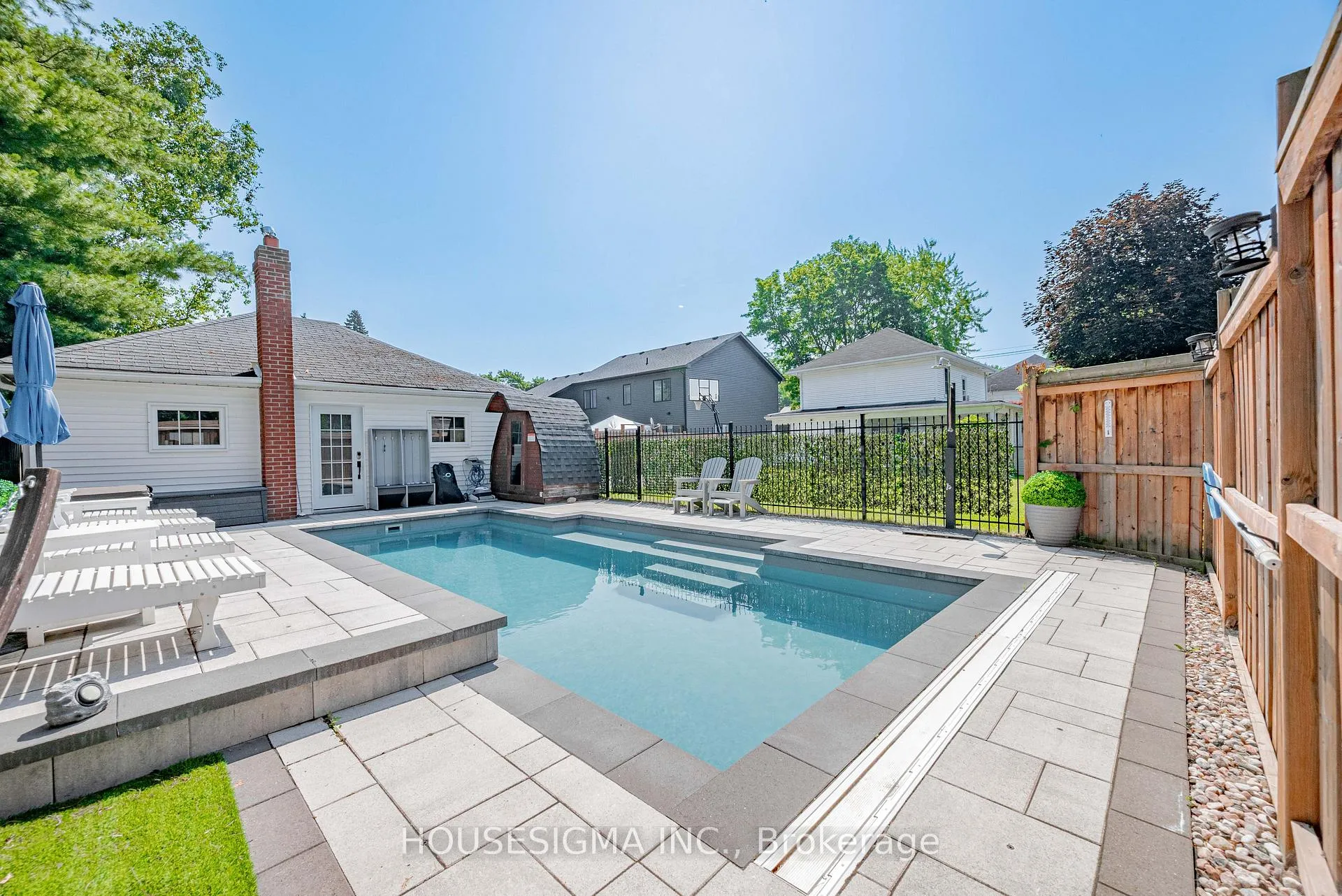 Photo 47 of 26 Park Street, Clarington, Orono — HOMEH