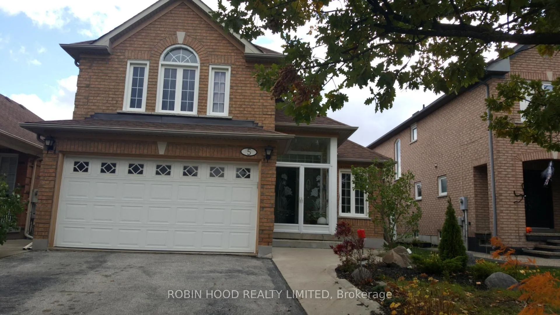 Photo 1 of Unit 5, 5 Mount Mckinley Lane, Brampton, Sandringham-Wellington — HOMEH