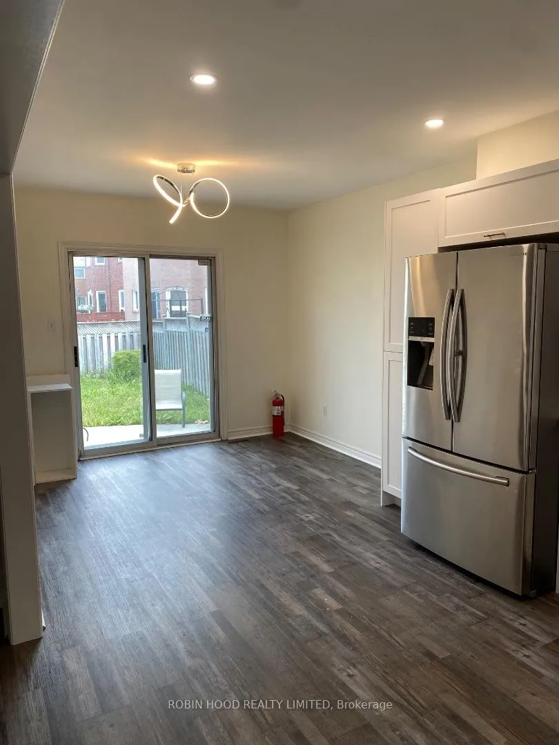Photo 3 of Unit 5, 5 Mount Mckinley Lane, Brampton, Sandringham-Wellington — HOMEH