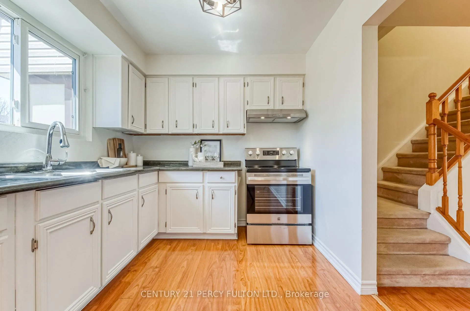 Photo 12 of Unit 7, 1350 Glenanna Road, Pickering, Liverpool — HOMEH