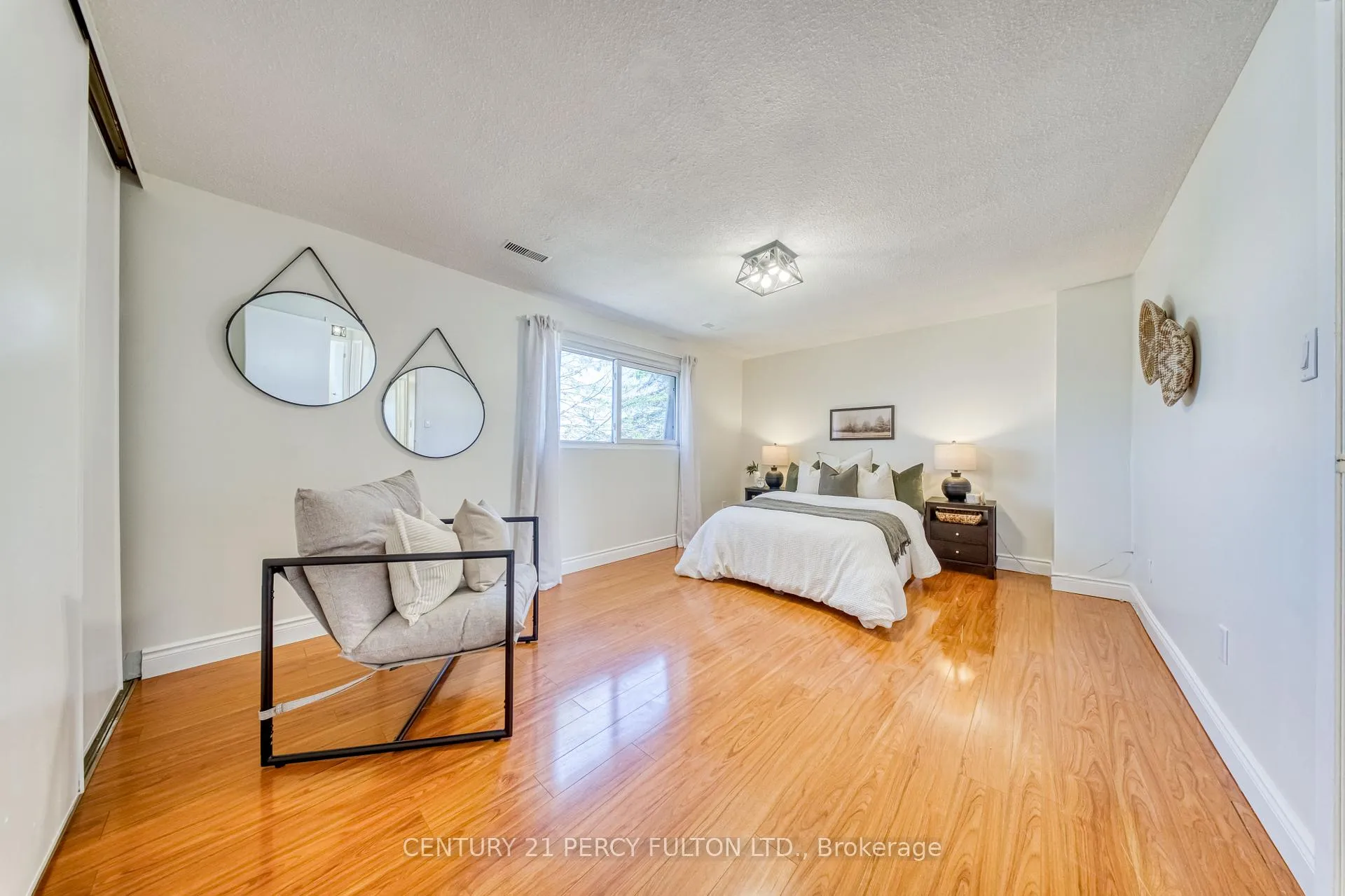 Photo 13 of Unit 7, 1350 Glenanna Road, Pickering, Liverpool — HOMEH