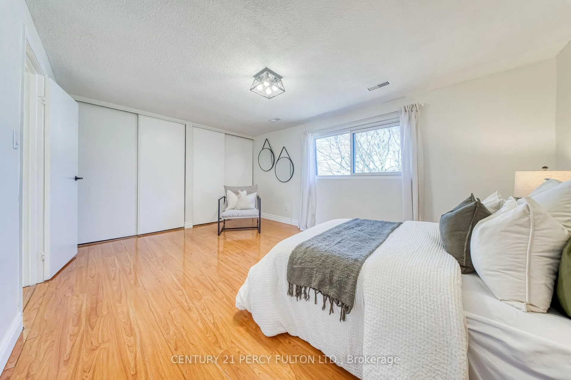 Photo 15 of Unit 7, 1350 Glenanna Road, Pickering, Liverpool — HOMEH