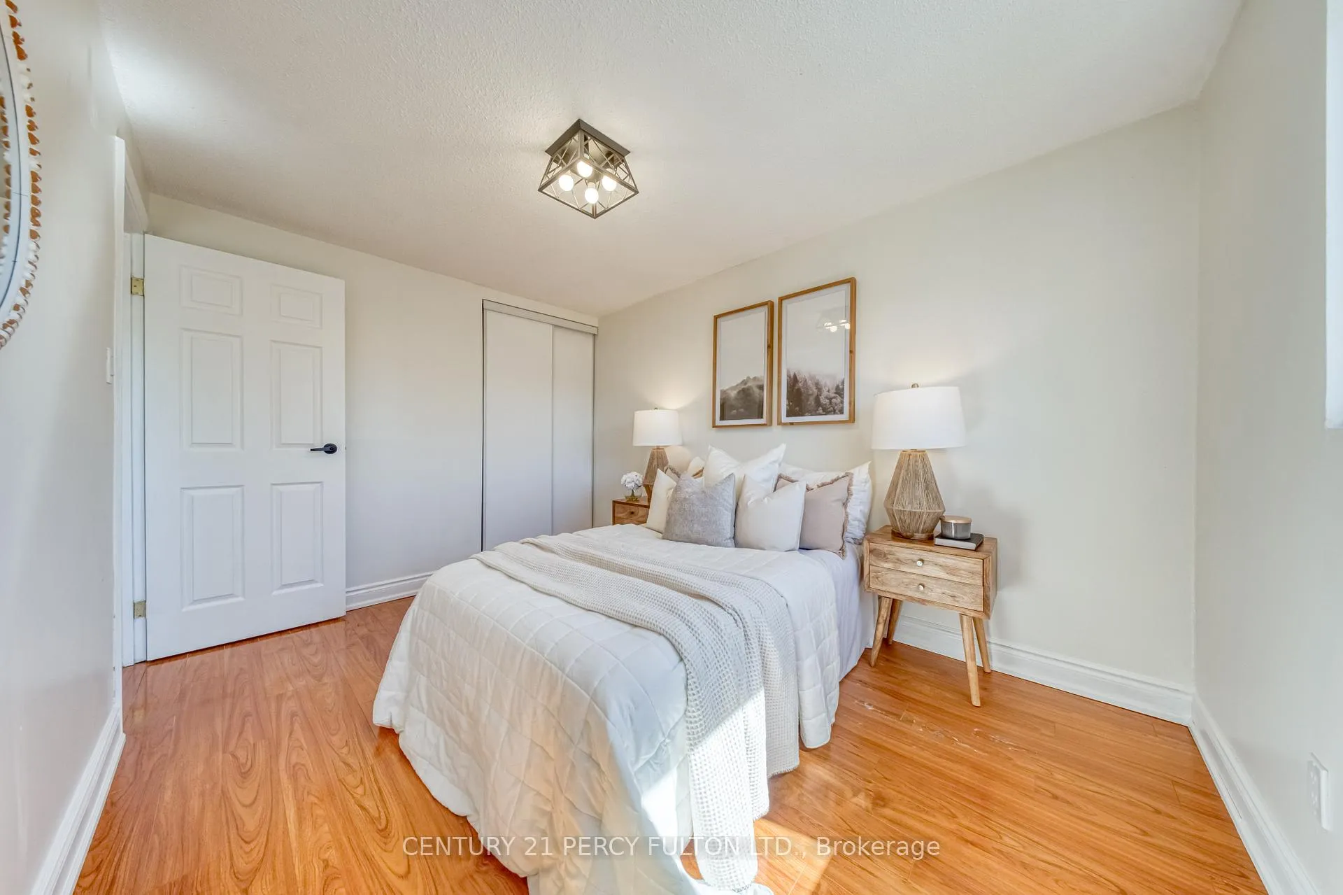 Photo 17 of Unit 7, 1350 Glenanna Road, Pickering, Liverpool — HOMEH