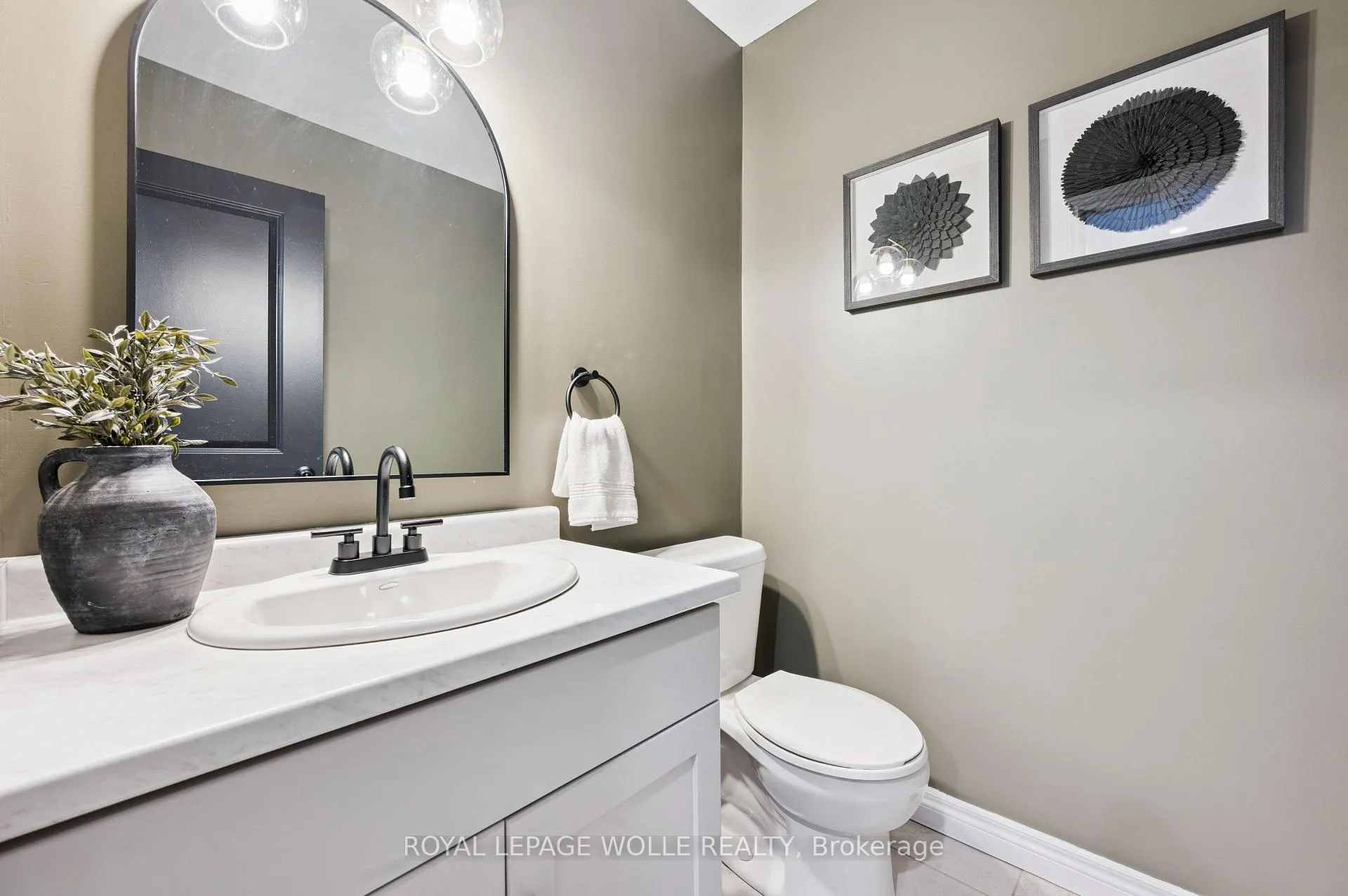 Photo 16 of 346 Finoro Crescent, Woolwich — HOMEH