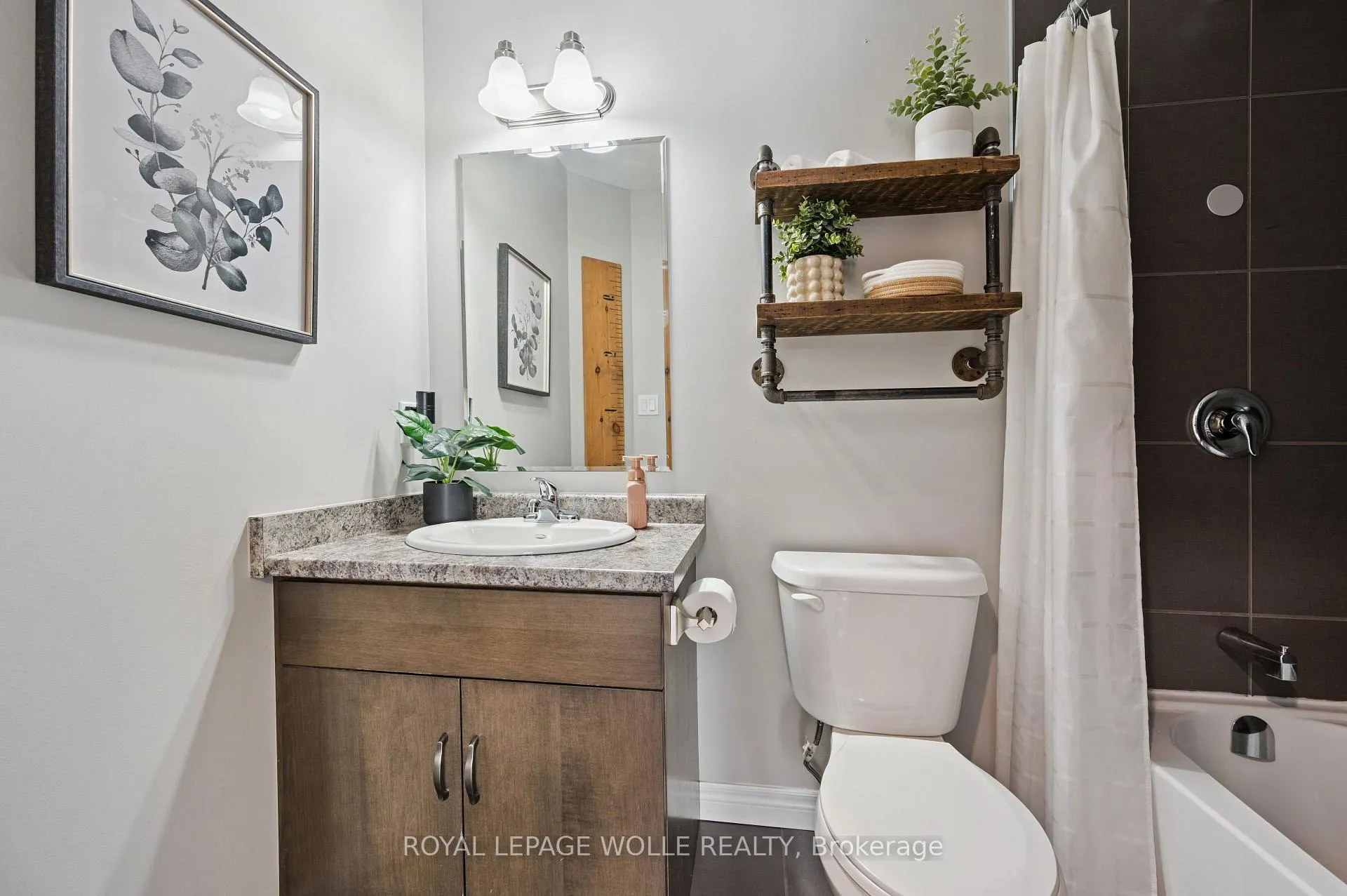 Photo 28 of 346 Finoro Crescent, Woolwich — HOMEH