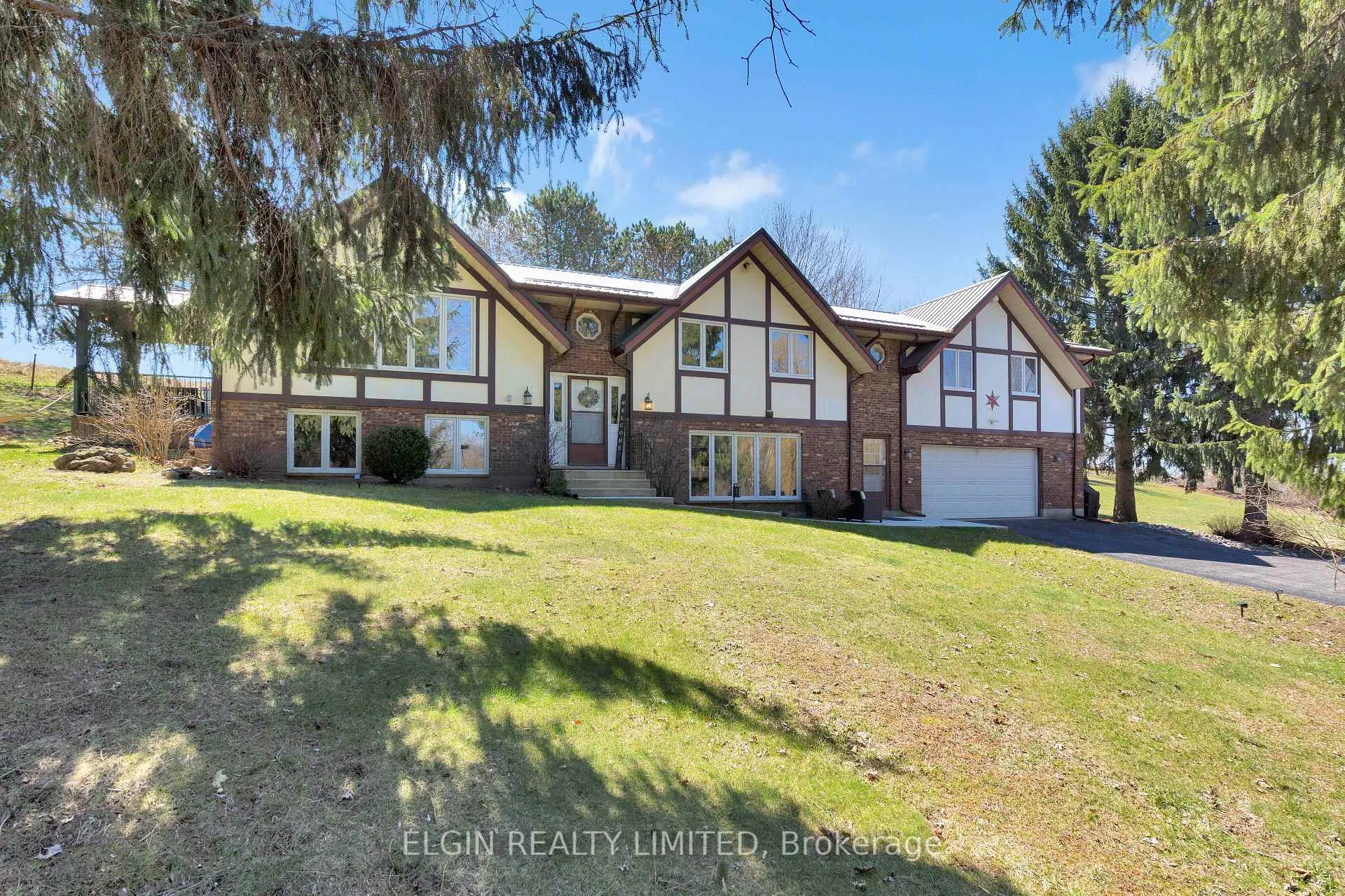Photo 2 of 42549 Sparta Line, Central Elgin, Union — HOMEH