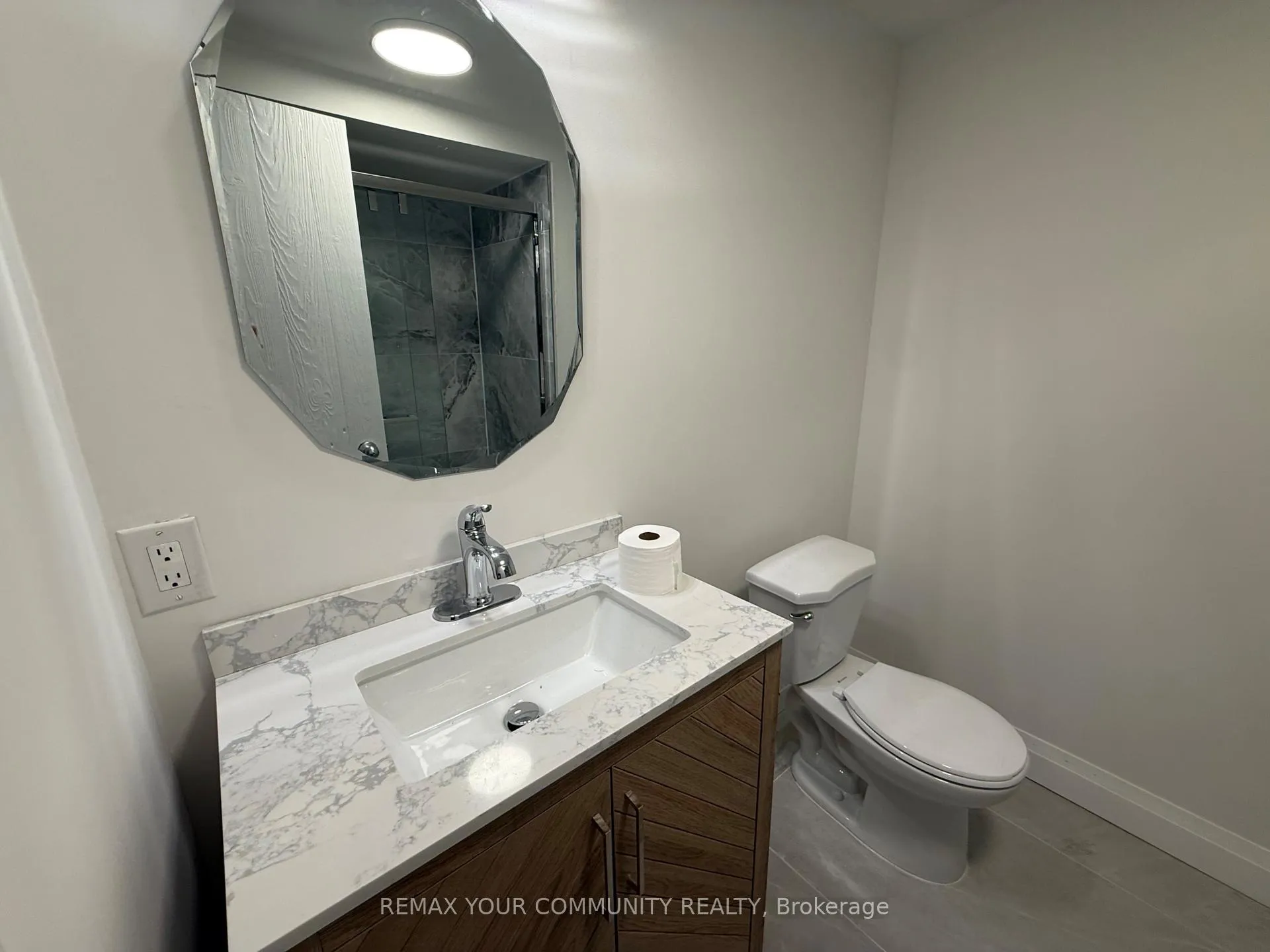 Photo 9 of 103 Wigwoss Drive, Vaughan, East Woodbridge — HOMEH