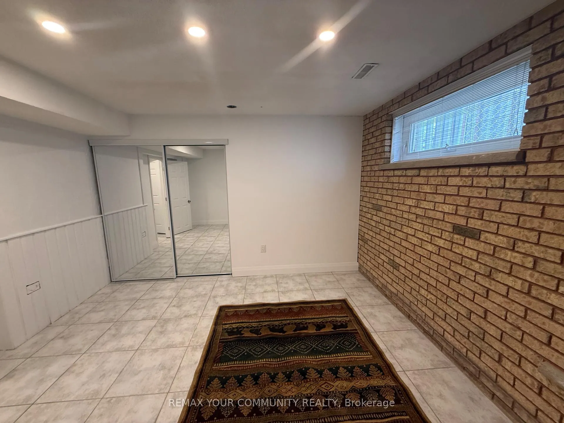 Photo 13 of 103 Wigwoss Drive, Vaughan, East Woodbridge — HOMEH