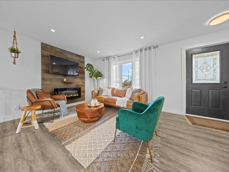 Photo 6 of 2462 Dunning Road, Ottawa, Cumberland West — HOMEH