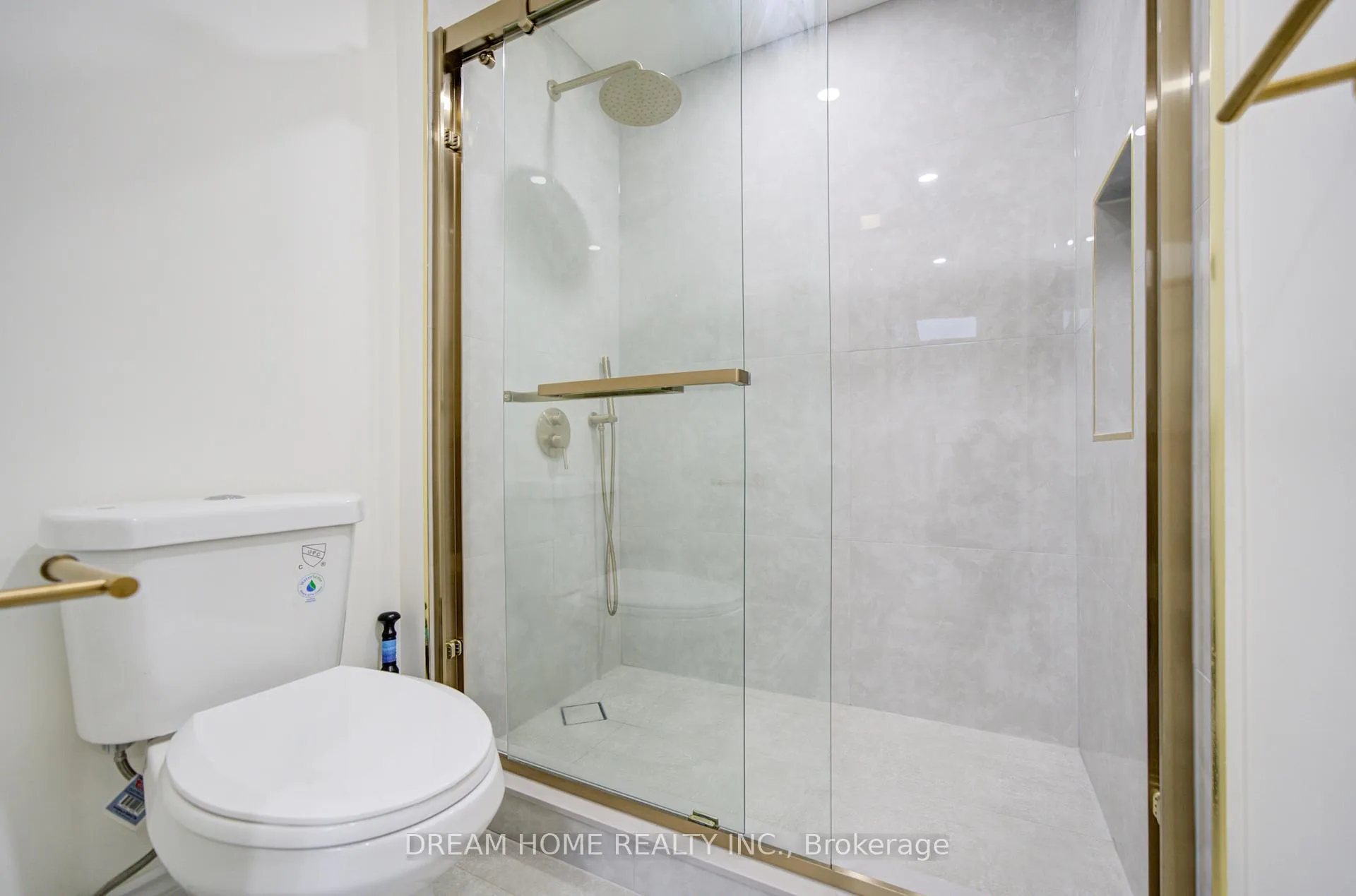 Photo 19 of 10 Karen Miles Crescent, Markham, Middlefield — HOMEH