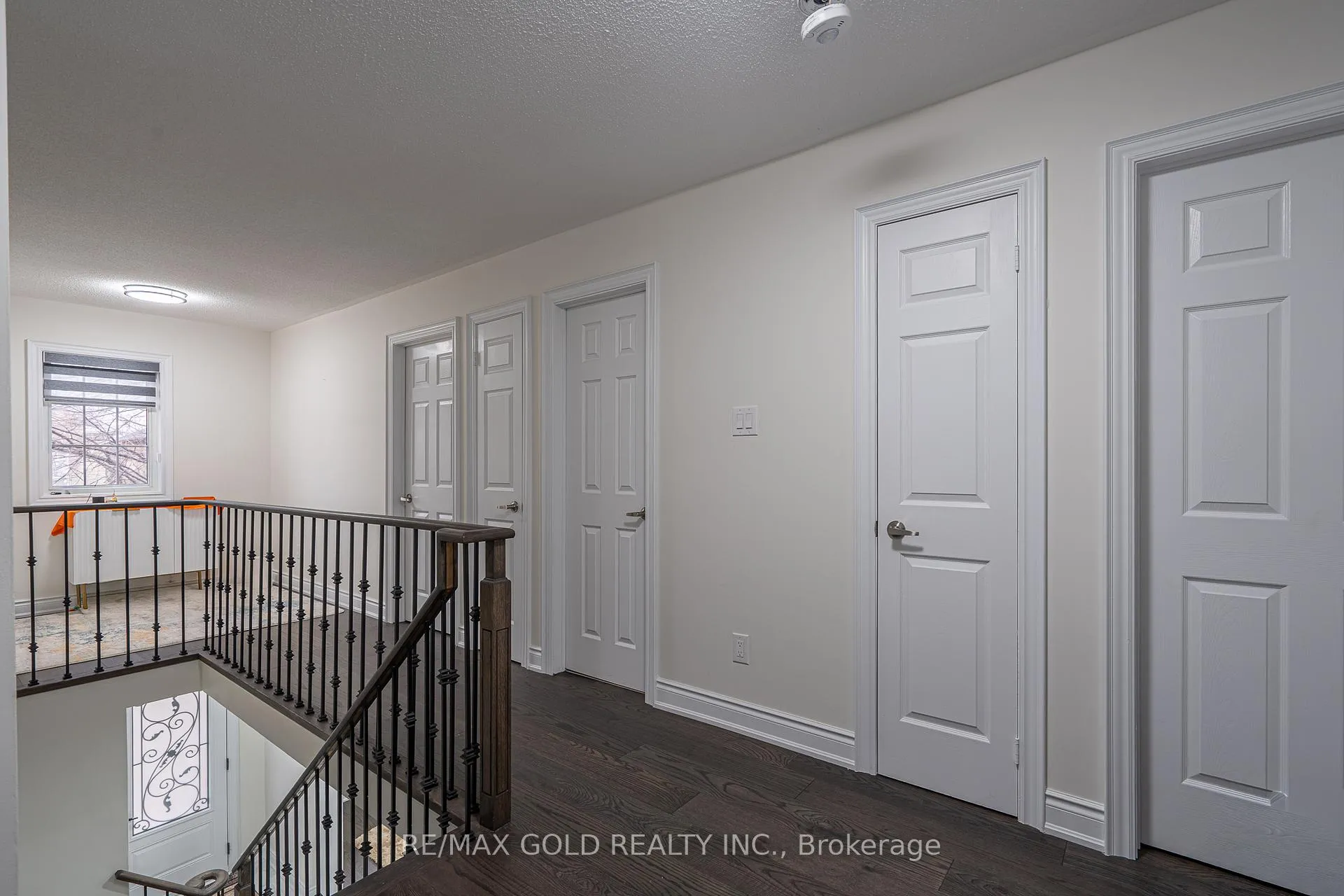 Photo 15 of 6 Meadow Glade Road, Brampton, Sandringham-Wellington — HOMEH