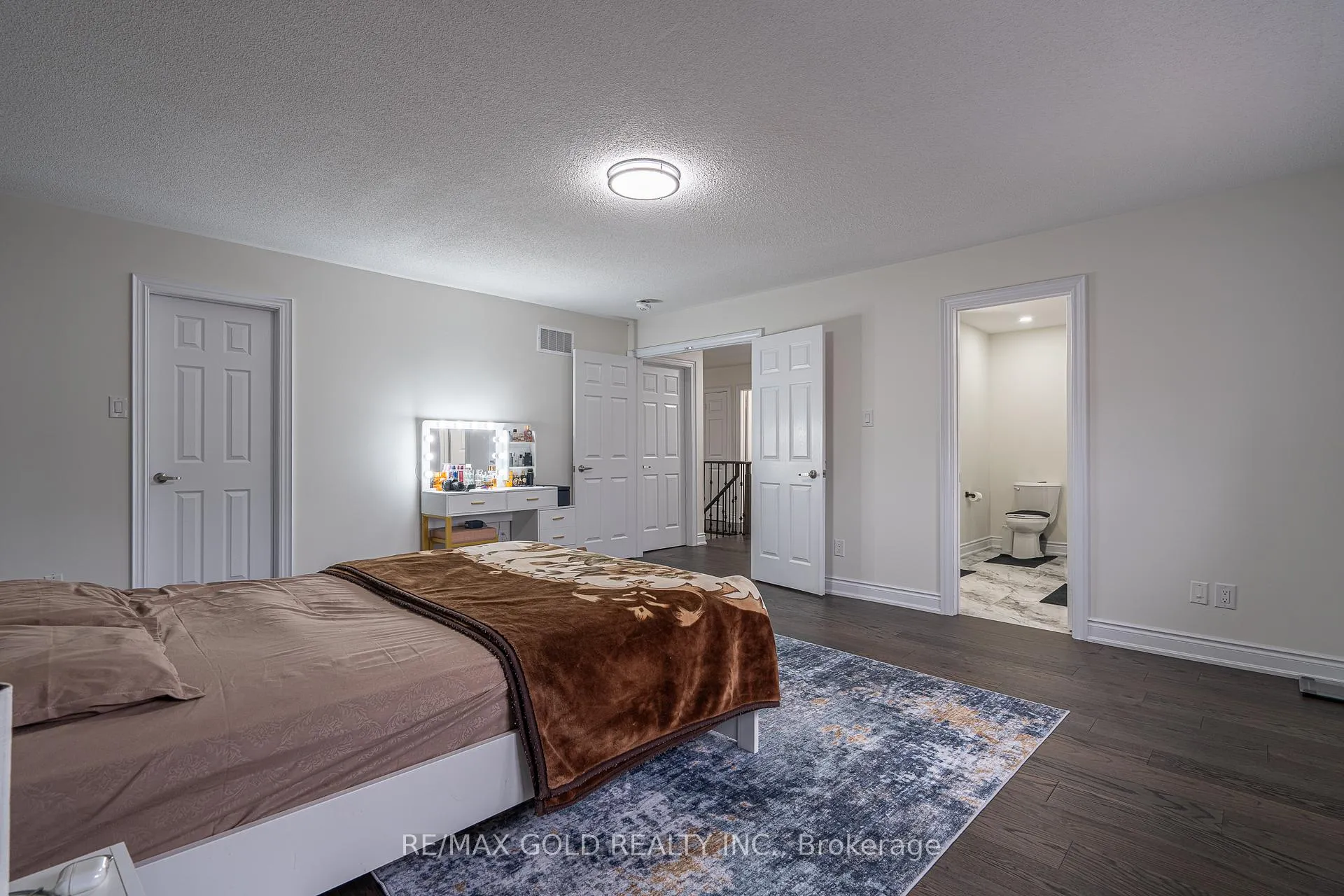 Photo 17 of 6 Meadow Glade Road, Brampton, Sandringham-Wellington — HOMEH