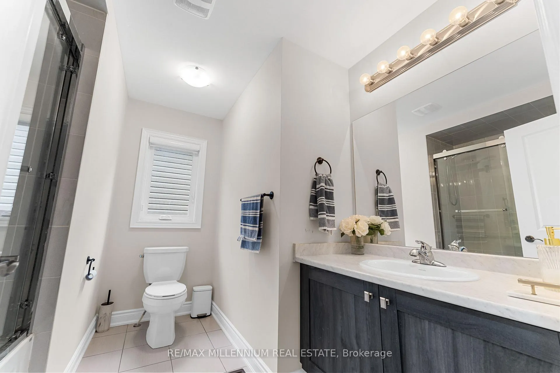 Photo 11 of 106 Kennedy Boulevard, New Tecumseth, Rural New Tecumseth — HOMEH
