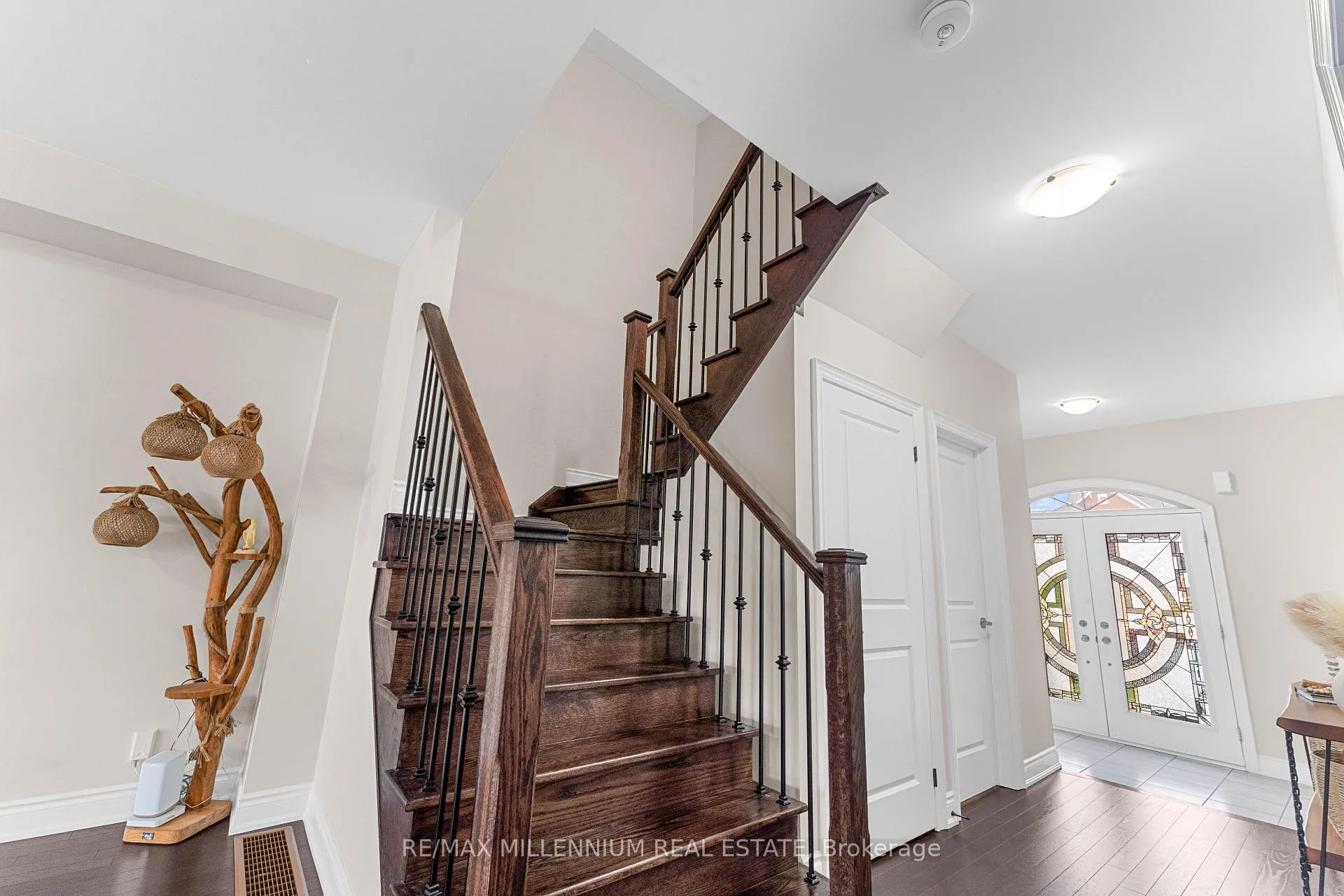 Photo 44 of 106 Kennedy Boulevard, New Tecumseth, Rural New Tecumseth — HOMEH