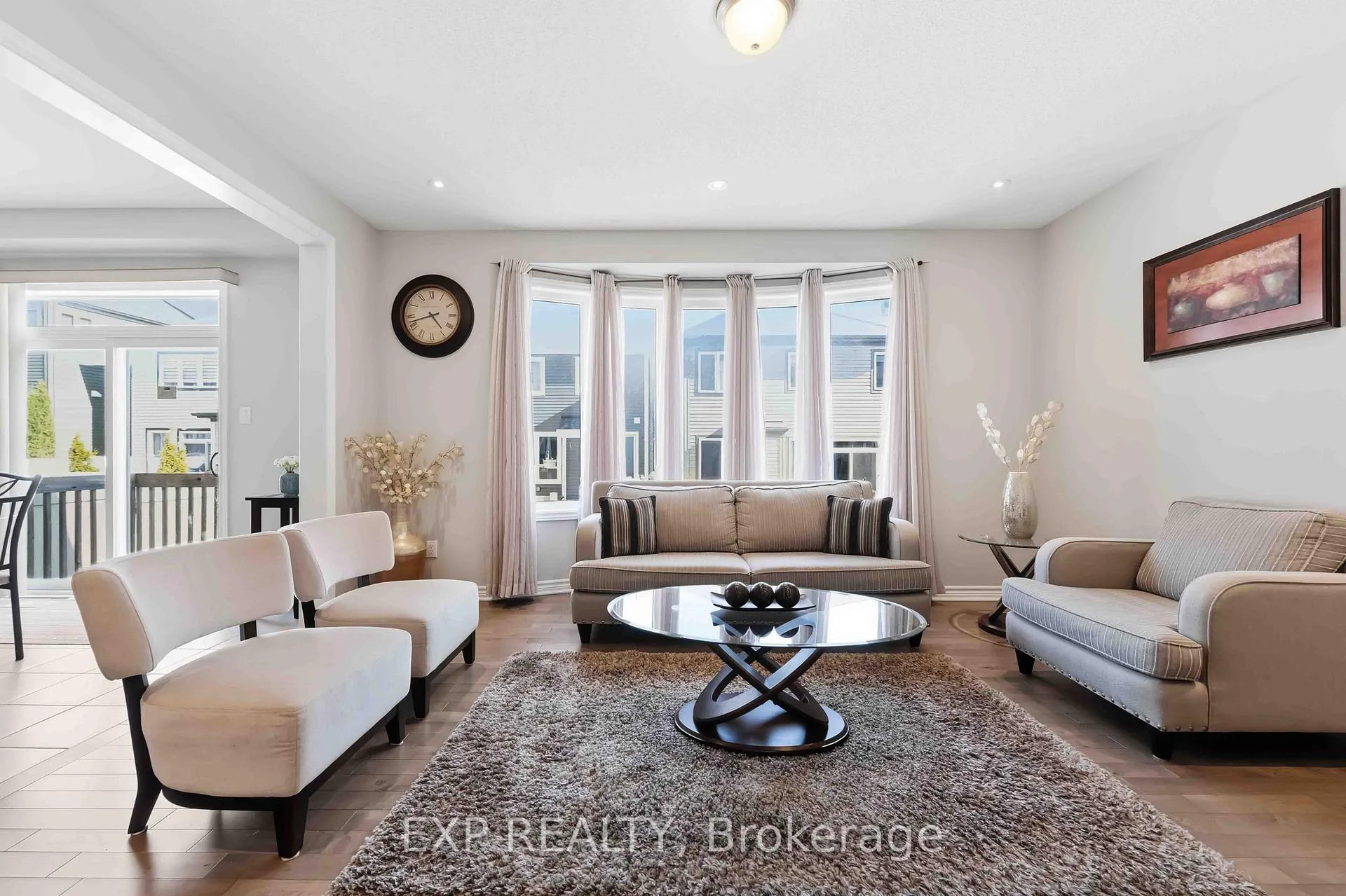 Photo 10 of 220 Willowdusk Street, Ottawa, Kanata - Emerald Meadows/Trailwest — HOMEH